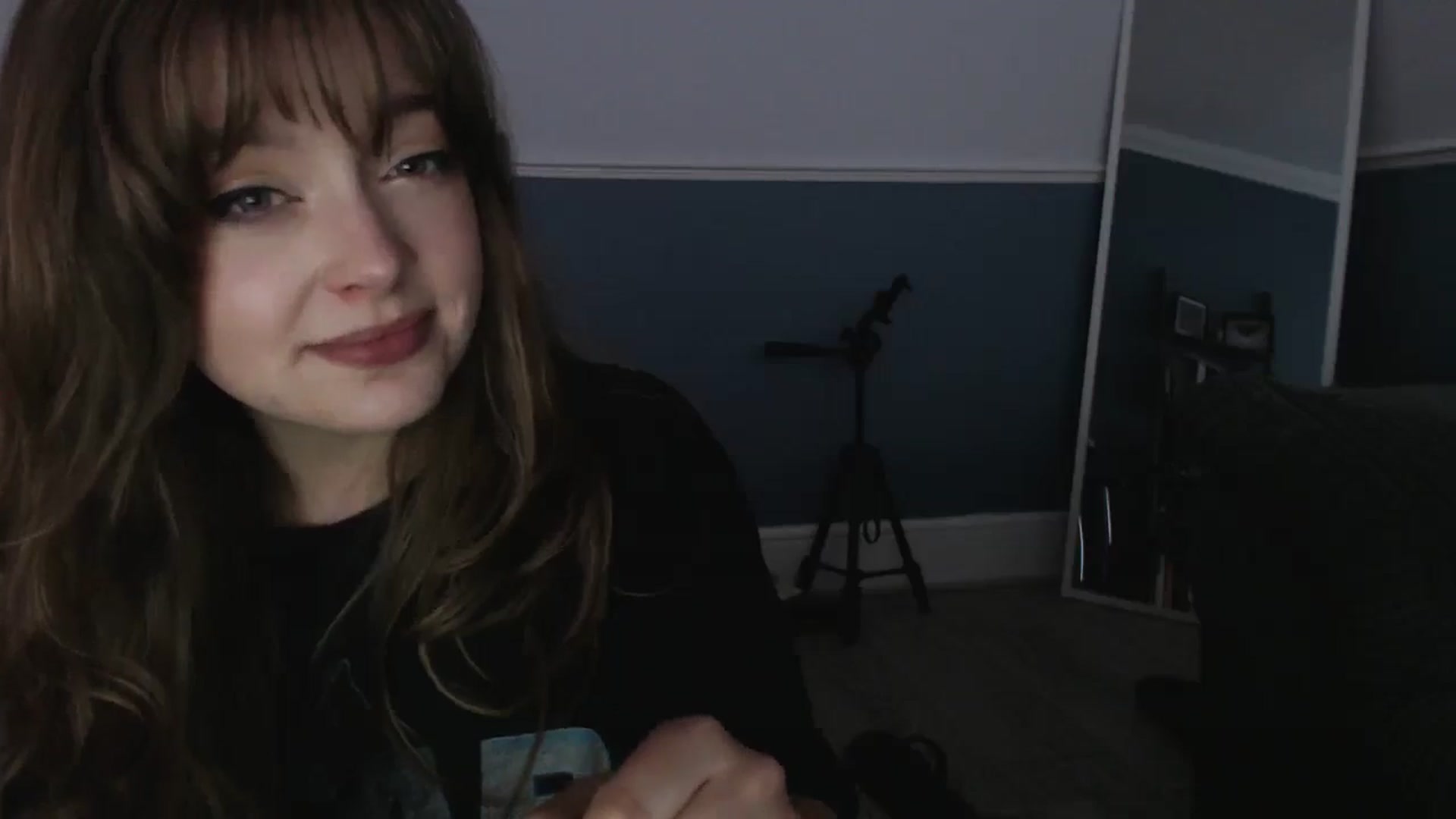 Gallery image thumbnail from KittyCash3w's myfreecams stream on, 08/01/2024, 18:59 image 12 of 20