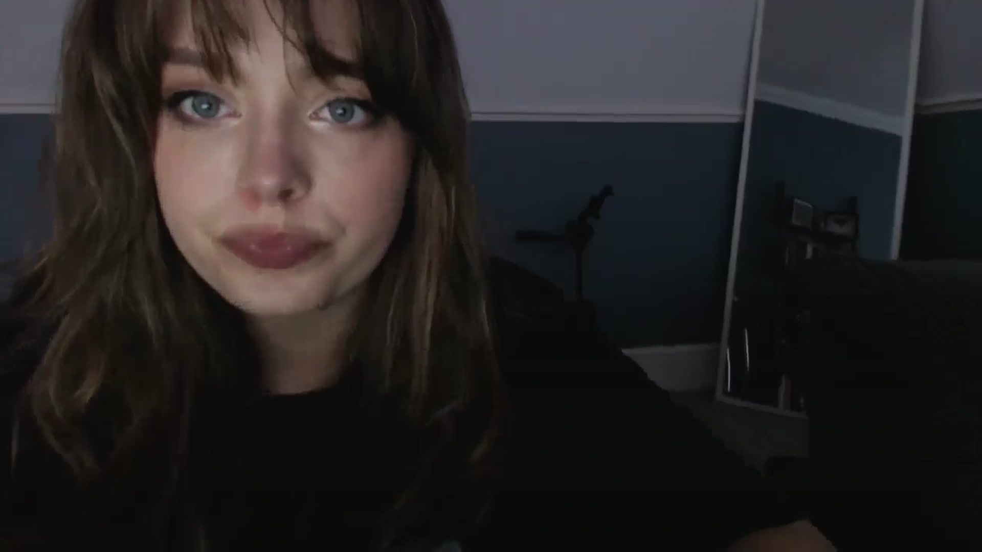 Gallery image thumbnail from KittyCash3w's myfreecams stream on, 08/01/2024, 18:59 image 13 of 20