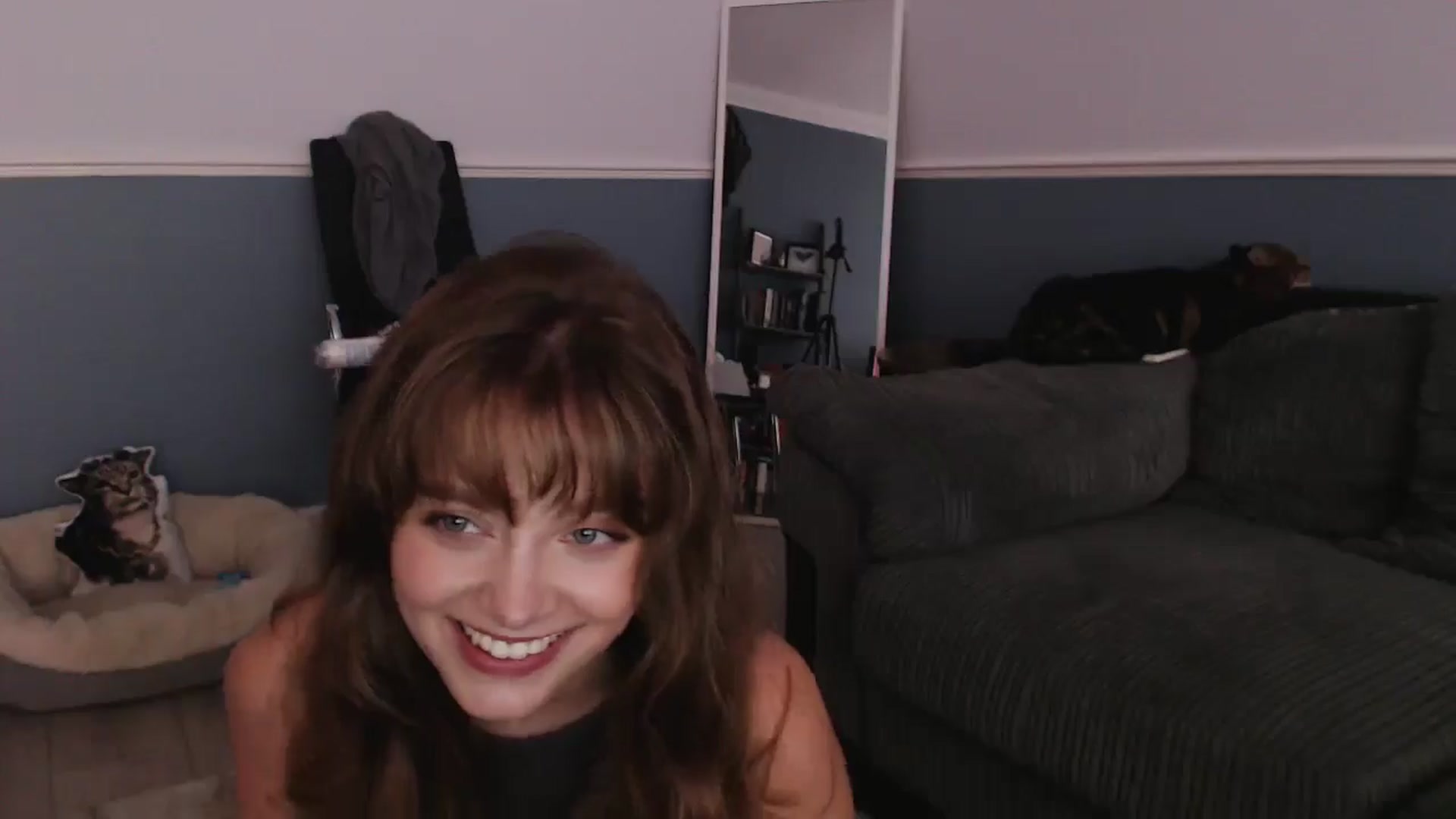 Gallery image thumbnail from KittyCash3w's myfreecams stream on, 08/03/2024, 19:22 image 14 of 20