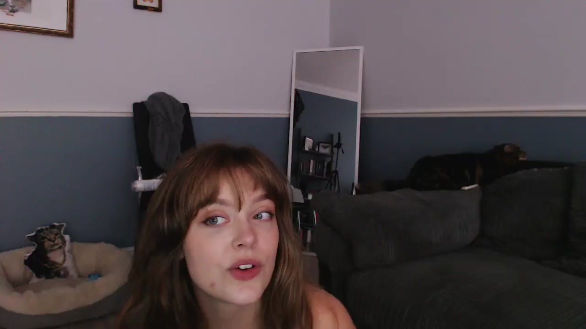 Gallery image thumbnail from KittyCash3w's myfreecams stream on, 08/03/2024, 19:22 image 17 of 20