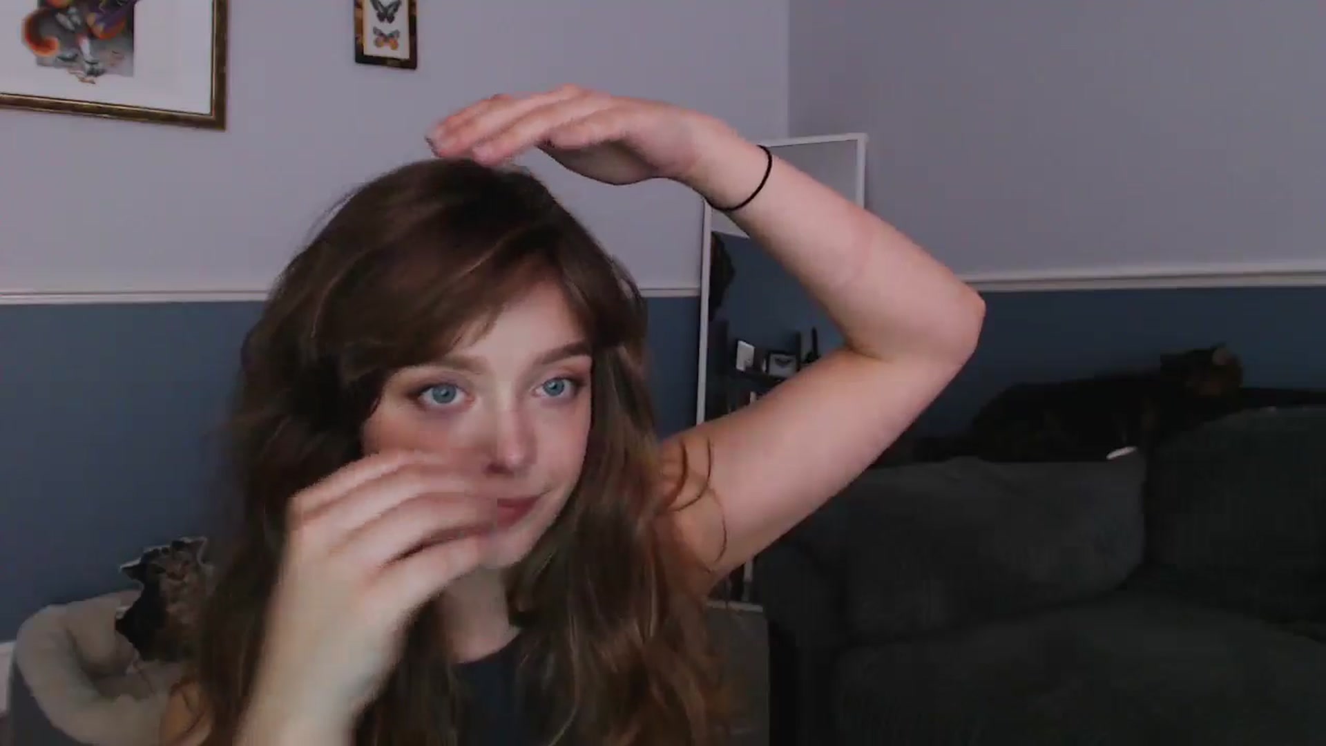 Gallery image thumbnail from KittyCash3w's myfreecams stream on, 08/03/2024, 19:22 image 19 of 20