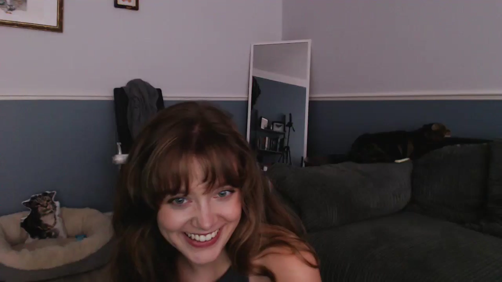 Gallery image thumbnail from KittyCash3w's myfreecams stream on, 08/03/2024, 19:22 image 16 of 20