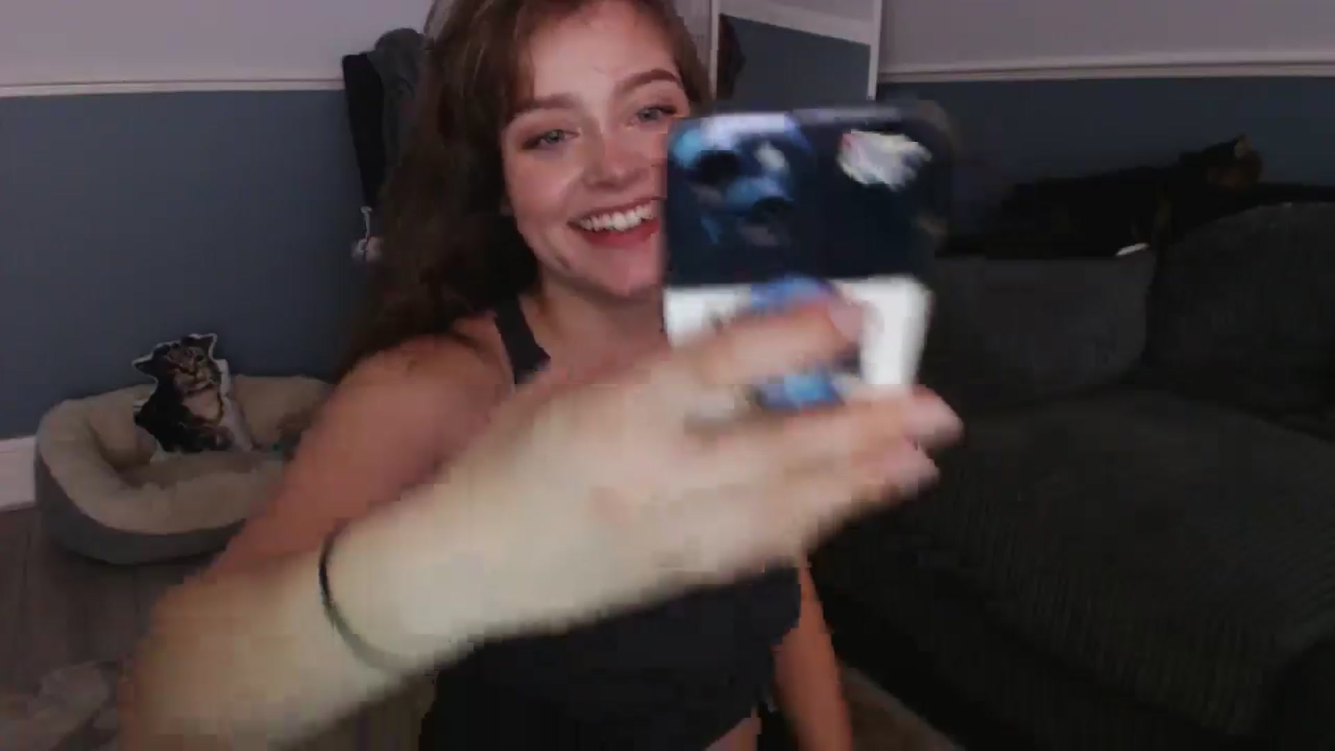Gallery image thumbnail from KittyCash3w's myfreecams stream on, 08/03/2024, 19:22 image 20 of 20