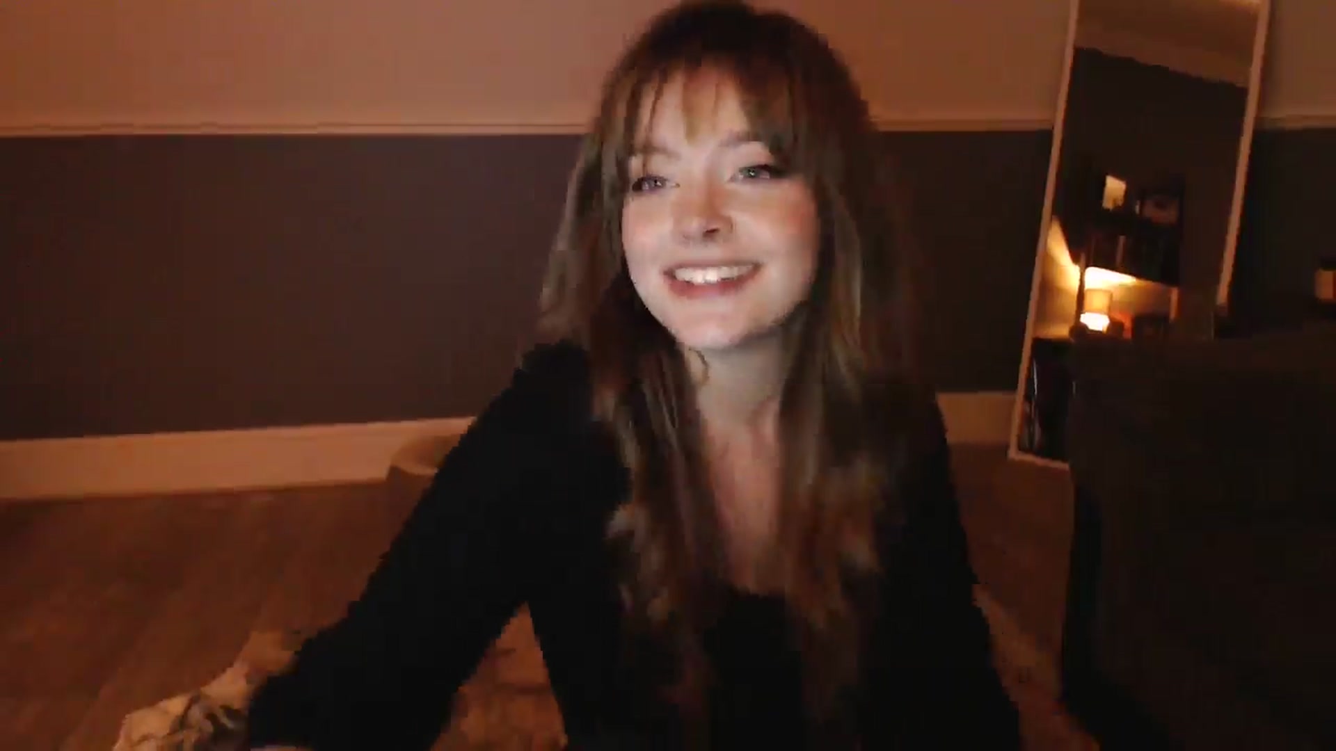 Gallery image thumbnail from KittyCash3w's myfreecams stream on, 08/09/2024, 20:51 image 20 of 20