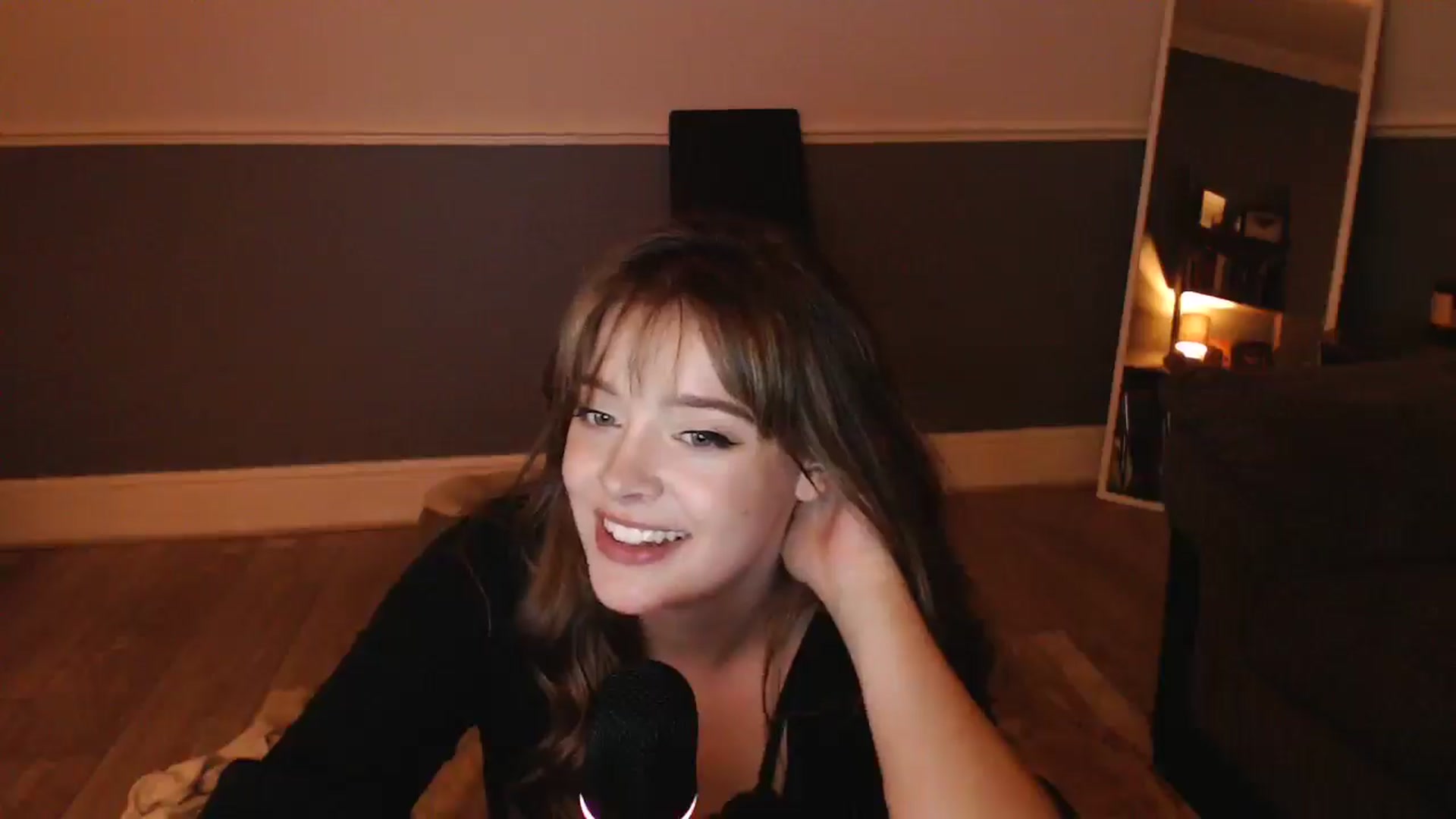 Gallery image thumbnail from KittyCash3w's myfreecams stream on, 08/09/2024, 20:51 image 15 of 20