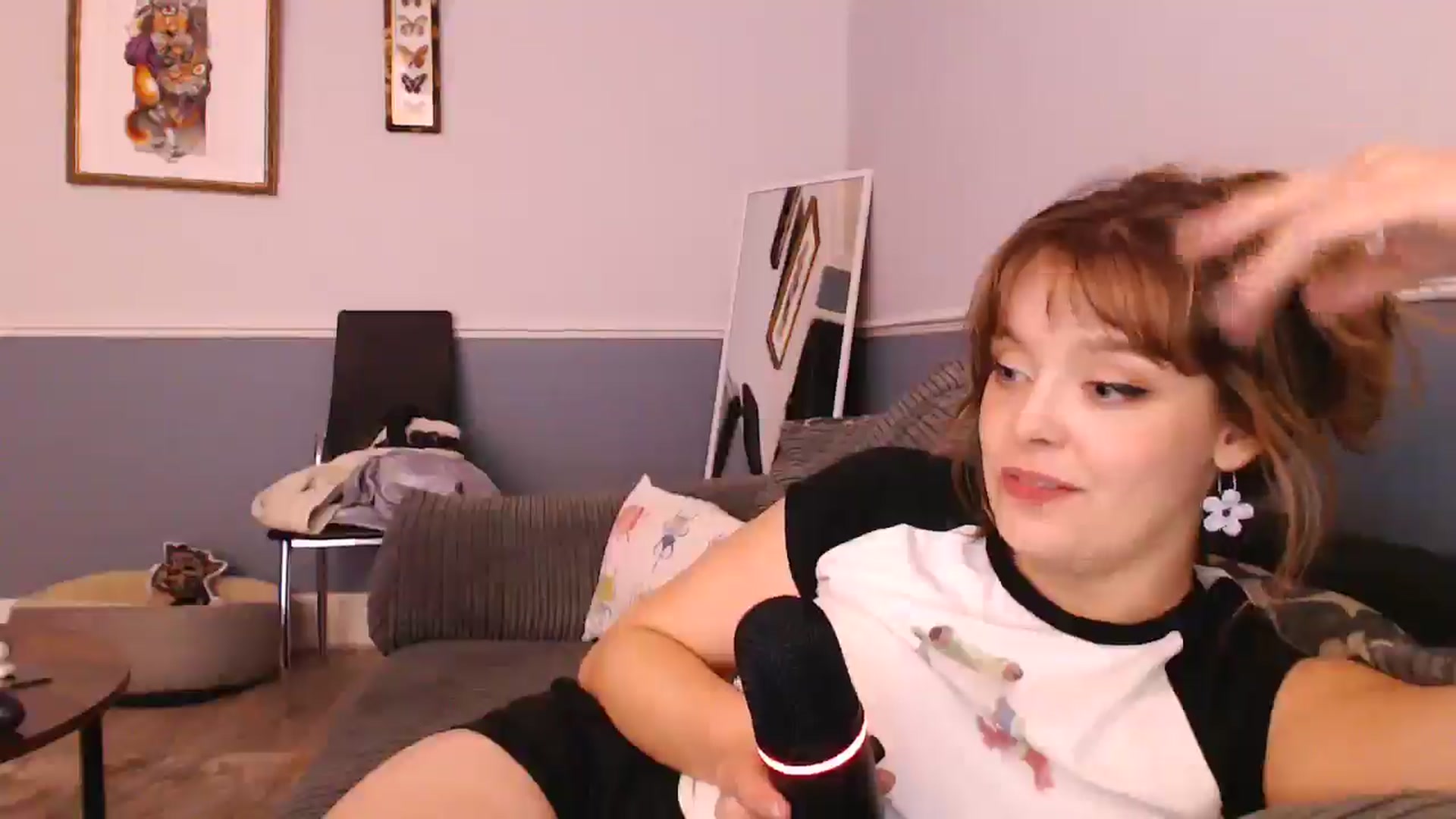 Gallery image thumbnail from KittyCash3w's myfreecams stream on, 08/14/2024, 21:18 image 20 of 20