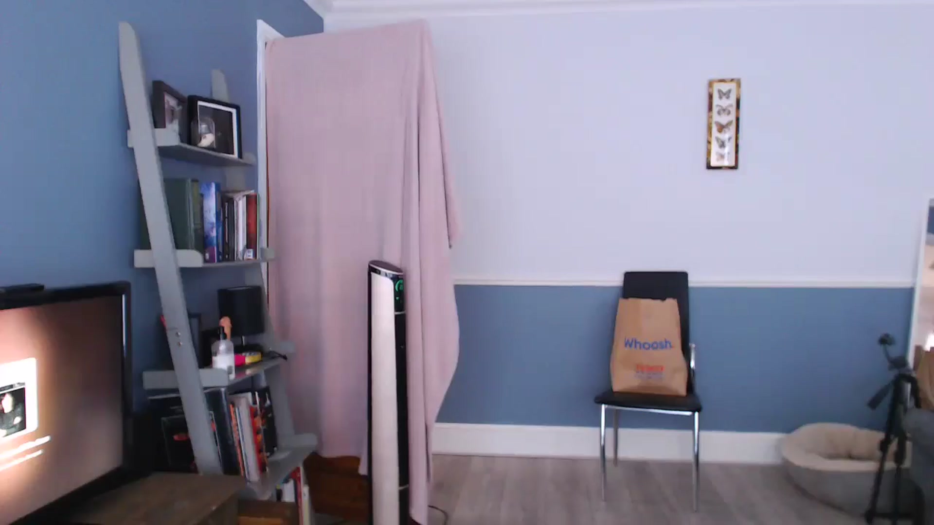 Gallery image thumbnail from KittyCash3w's myfreecams stream on, 08/17/2024, 16:57 image 12 of 20