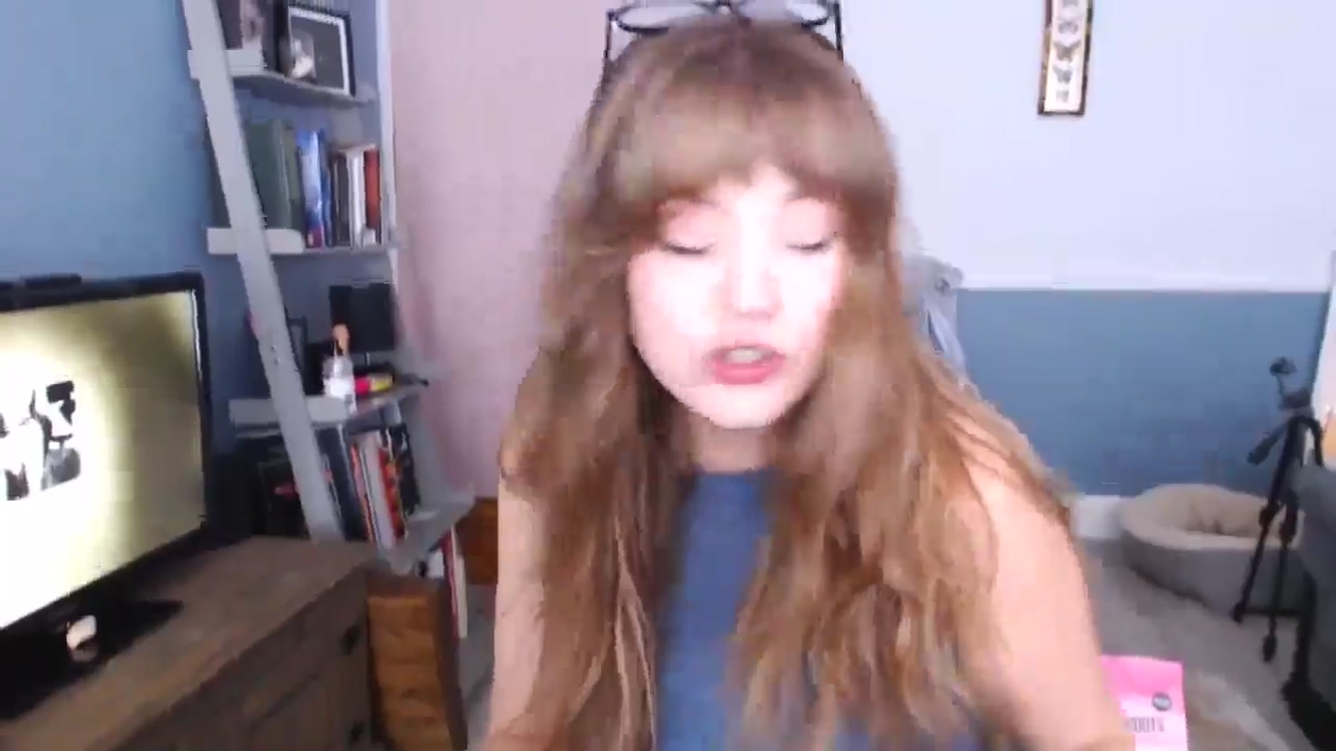 Gallery image thumbnail from KittyCash3w's myfreecams stream on, 08/17/2024, 16:57 image 2 of 20