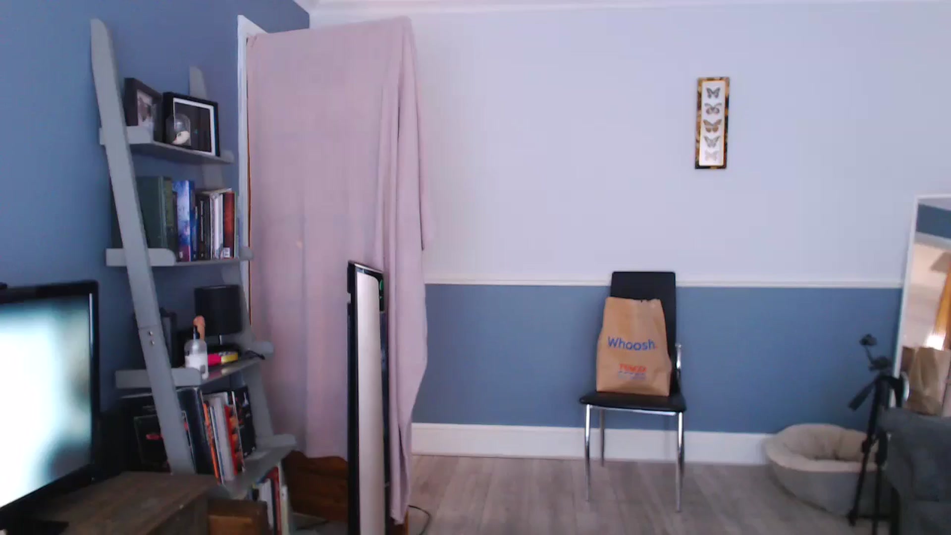 Gallery image thumbnail from KittyCash3w's myfreecams stream on, 08/17/2024, 16:57 image 18 of 20