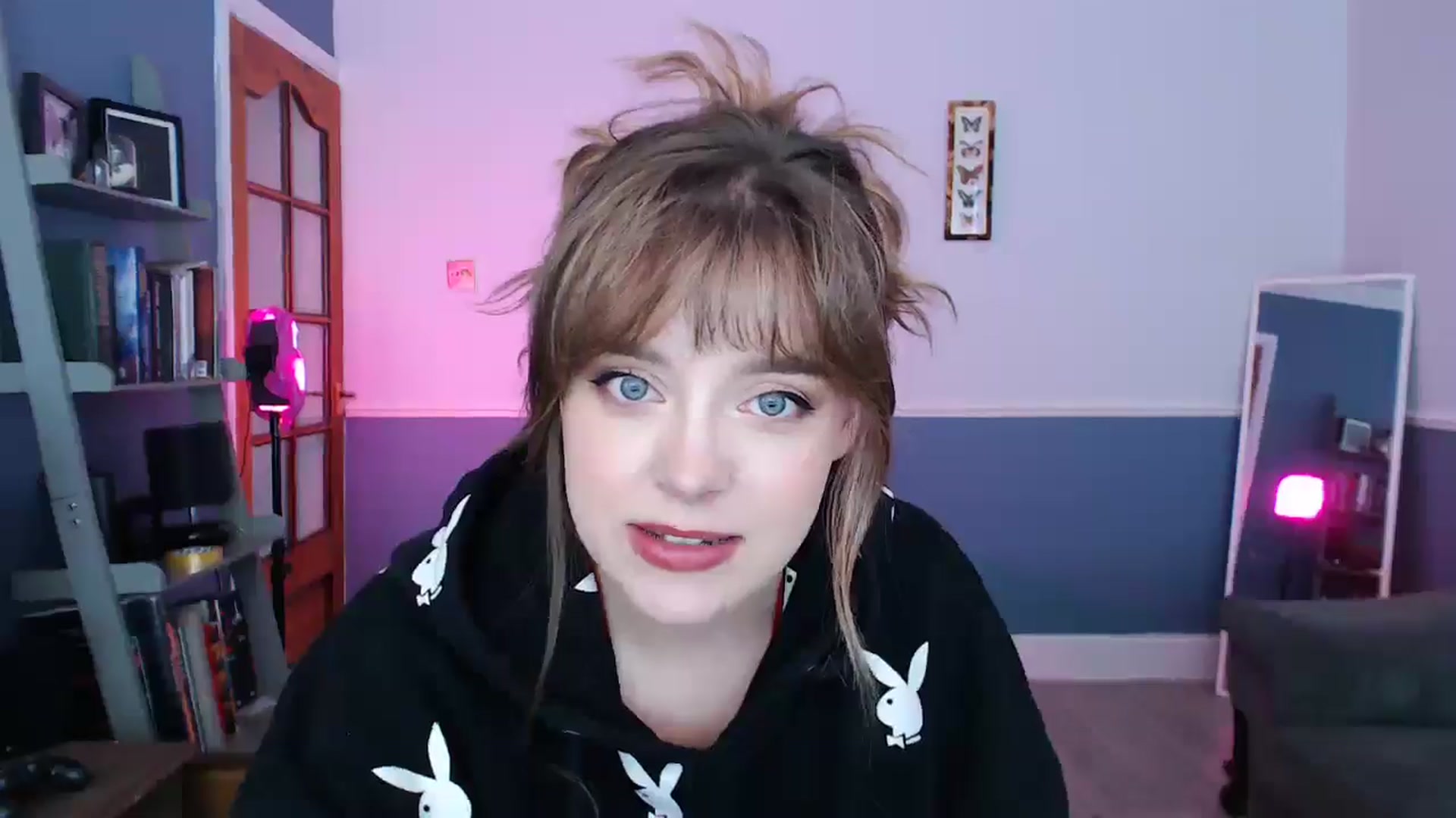 Gallery image thumbnail from KittyCash3w's myfreecams stream on, 08/21/2024, 21:33 image 2 of 20