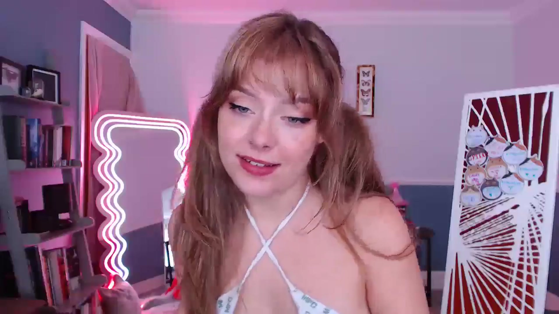 Gallery image thumbnail from KittyCash3w's myfreecams stream on, 09/02/2024, 13:05 image 8 of 20