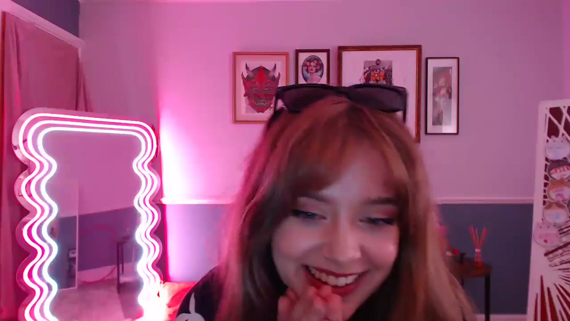 Gallery image thumbnail from KittyCash3w's myfreecams stream on, 09/03/2024, 20:08 image 5 of 20