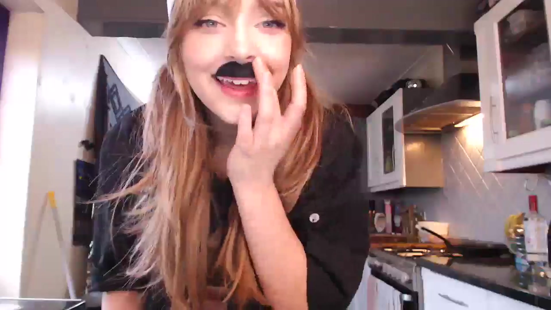 Gallery image thumbnail from KittyCash3w's myfreecams stream on, 09/04/2024, 17:00 image 13 of 20