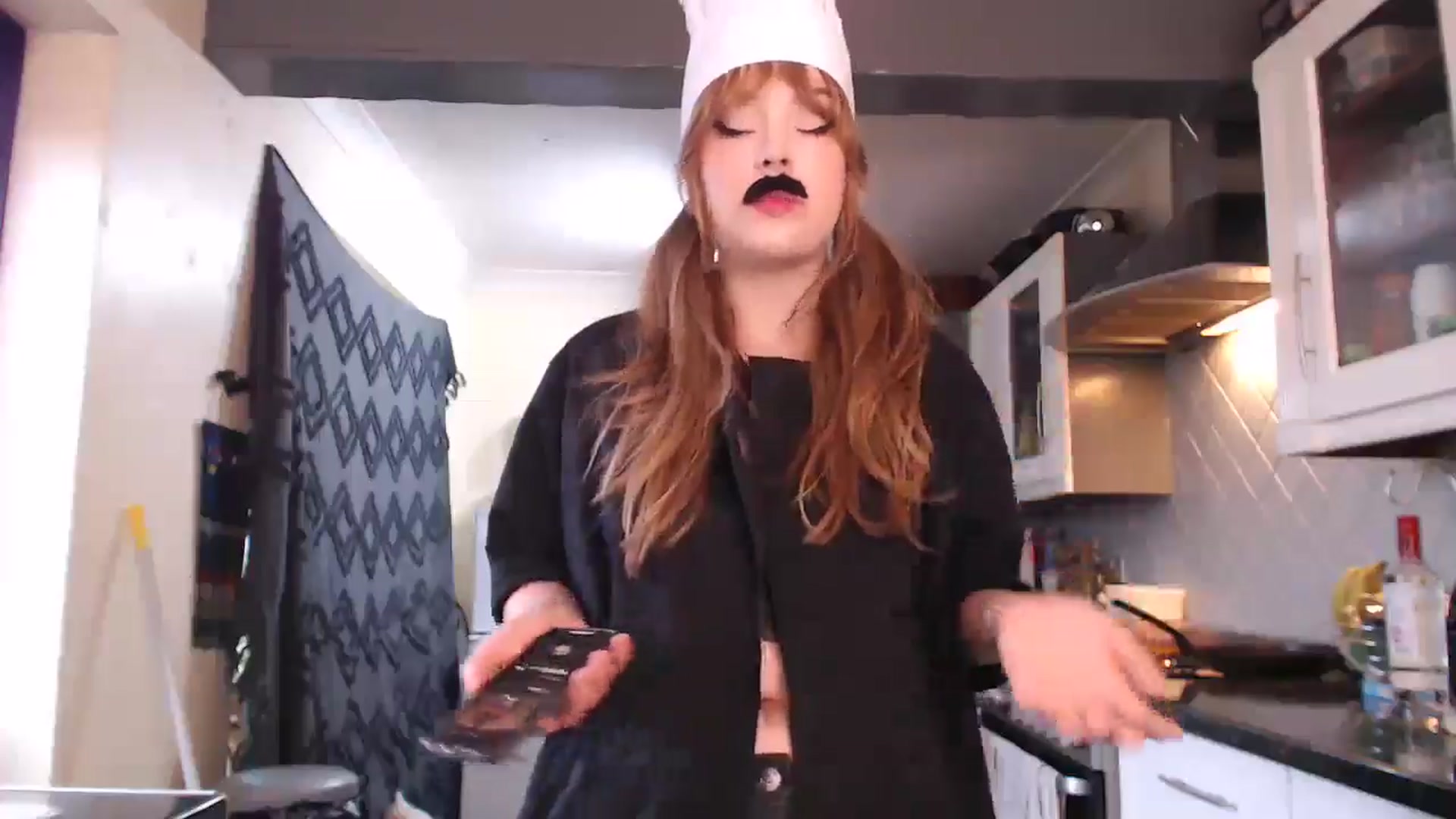 Gallery image thumbnail from KittyCash3w's myfreecams stream on, 09/04/2024, 17:00 image 19 of 20