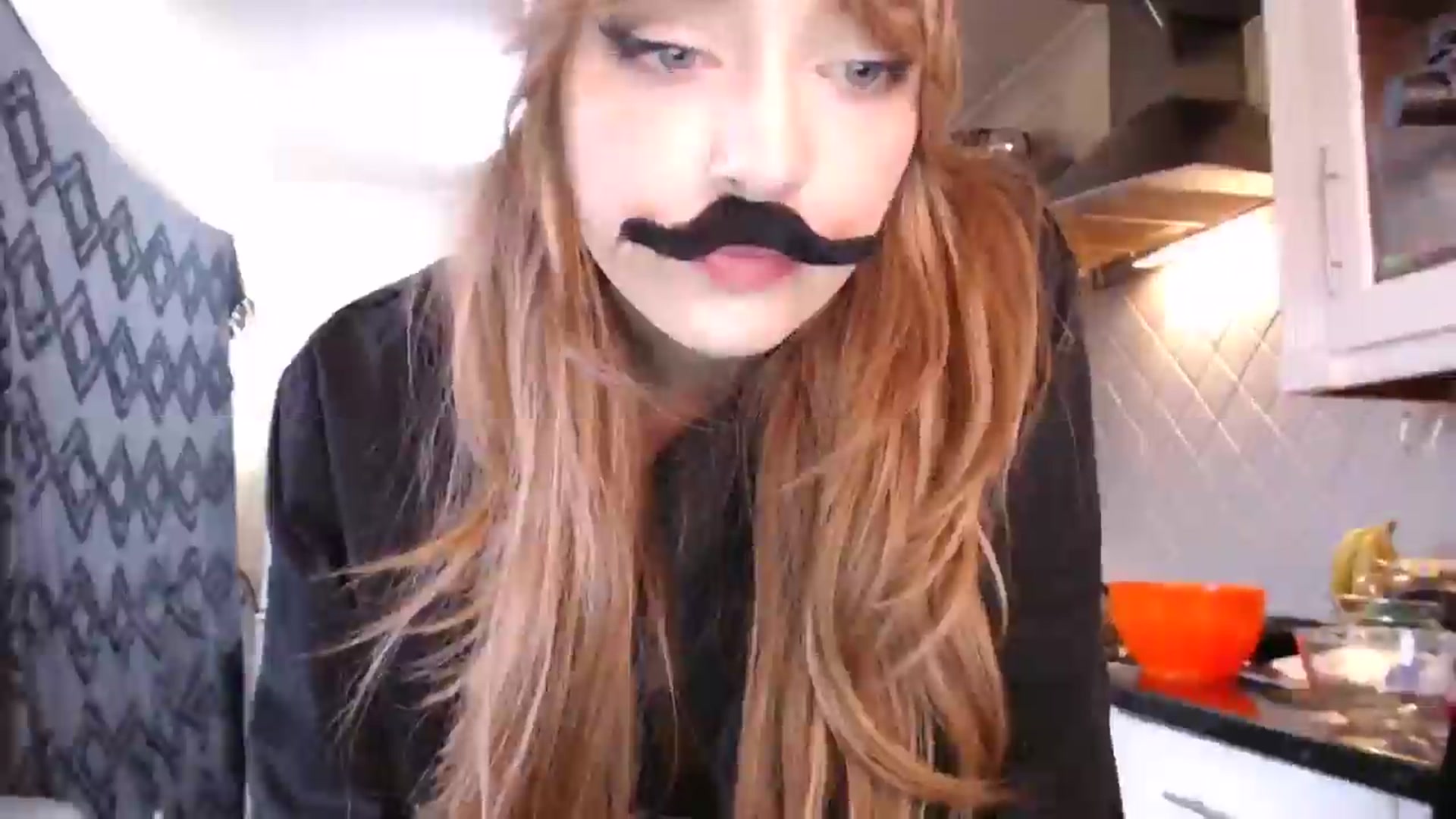 Gallery image thumbnail from KittyCash3w's myfreecams stream on, 09/04/2024, 17:12 image 16 of 20