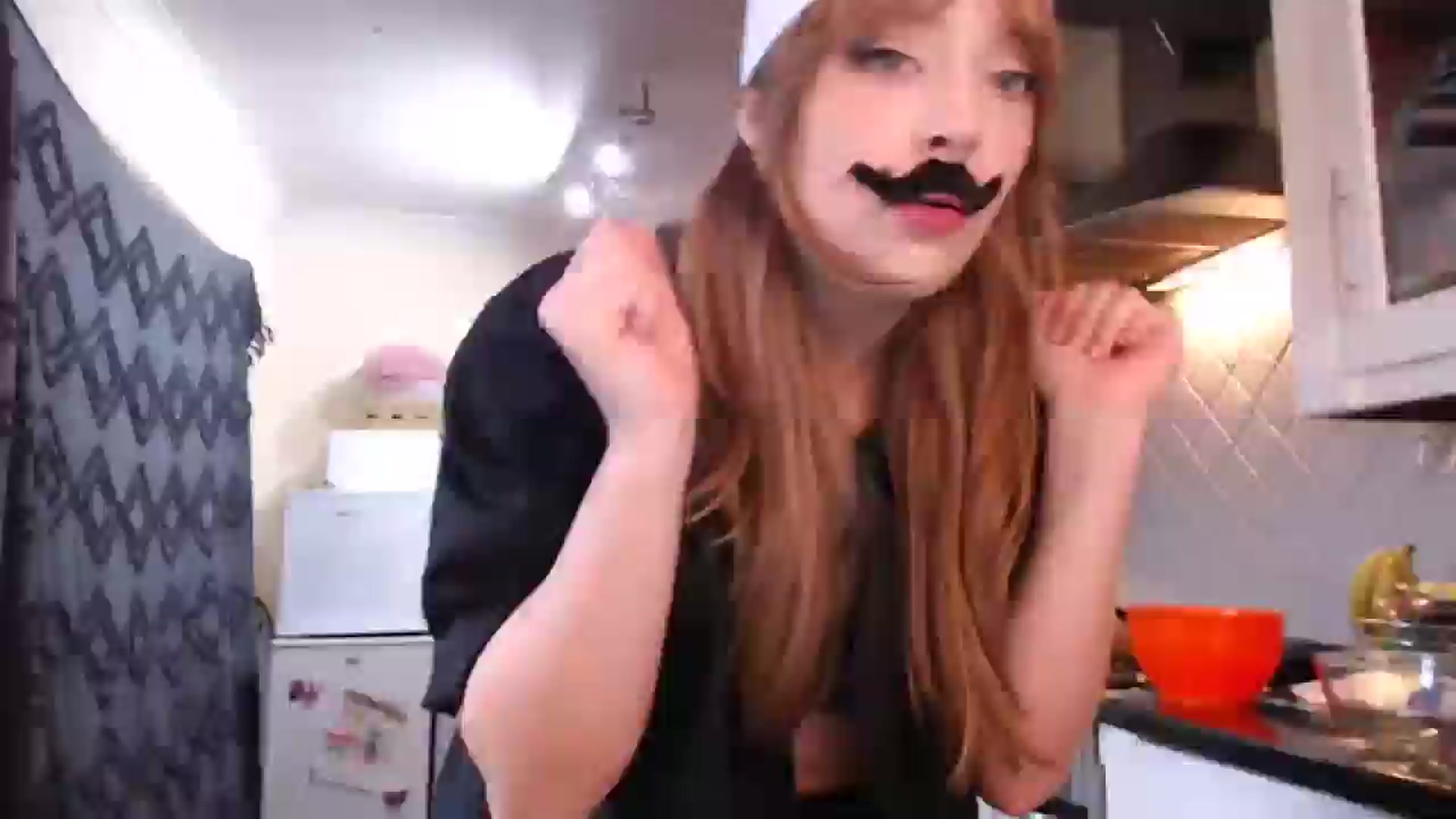 Gallery image thumbnail from KittyCash3w's myfreecams stream on, 09/04/2024, 17:12 image 12 of 20