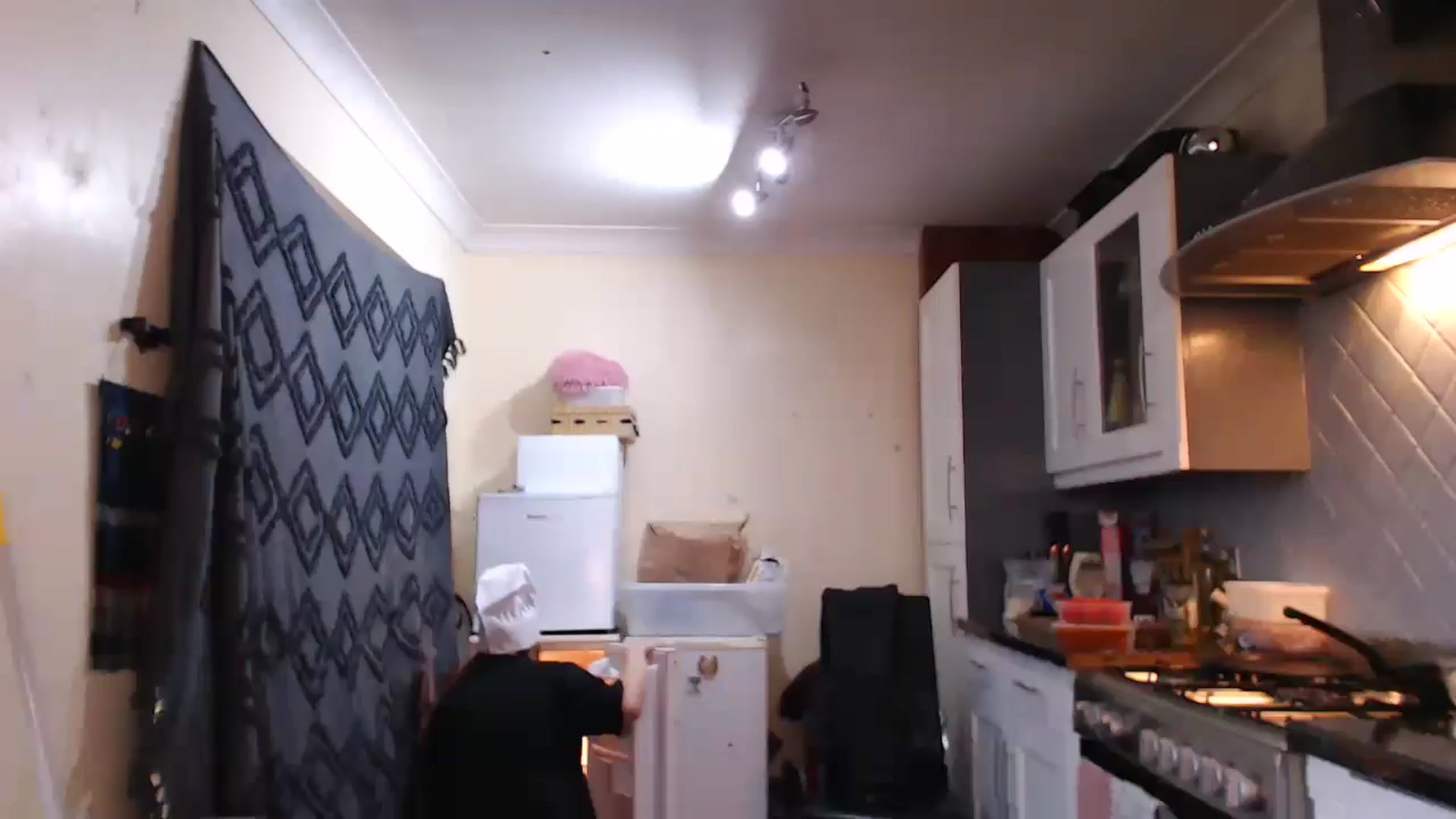 Gallery image thumbnail from KittyCash3w's myfreecams stream on, 09/04/2024, 20:37 image 5 of 20