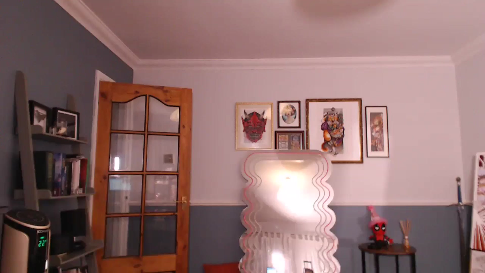 Gallery image thumbnail from KittyCash3w's myfreecams stream on, 09/04/2024, 20:37 image 13 of 20