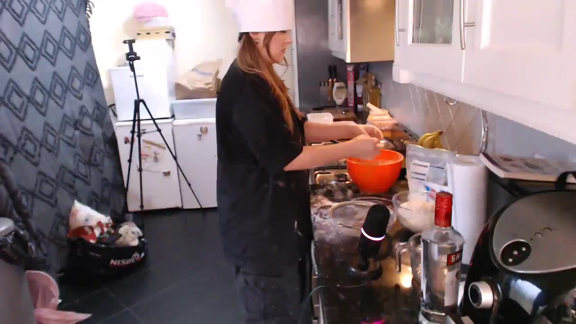 Gallery image thumbnail from KittyCash3w's myfreecams stream on, 09/04/2024, 20:37 image 3 of 20