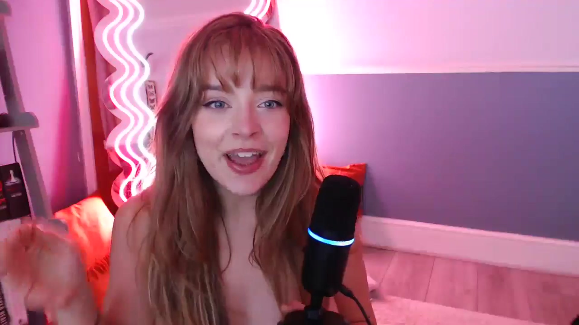 Gallery image thumbnail from KittyCash3w's myfreecams stream on, 09/05/2024, 19:00 image 12 of 20