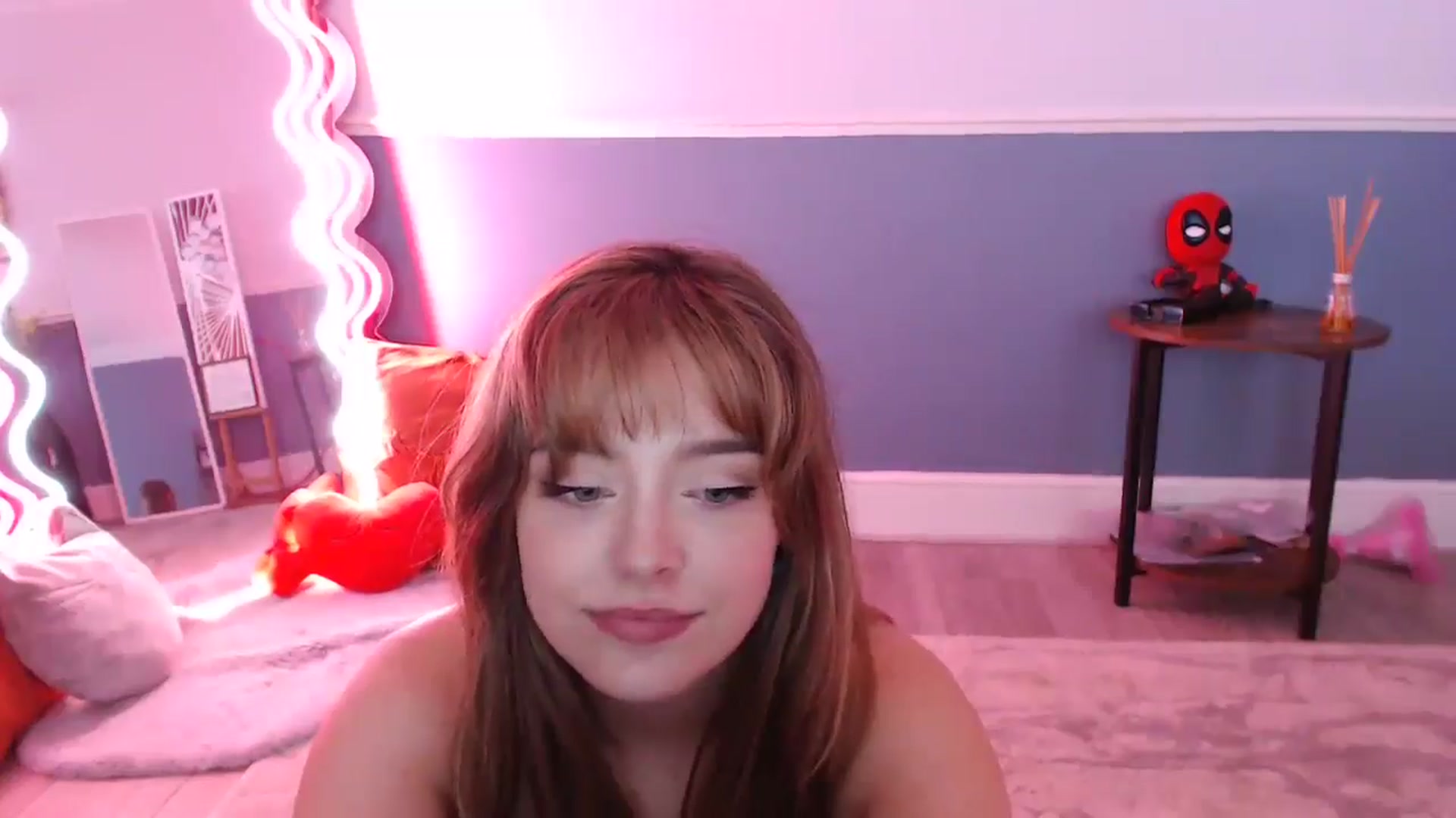 Gallery image thumbnail from KittyCash3w's myfreecams stream on, 09/05/2024, 19:00 image 9 of 20