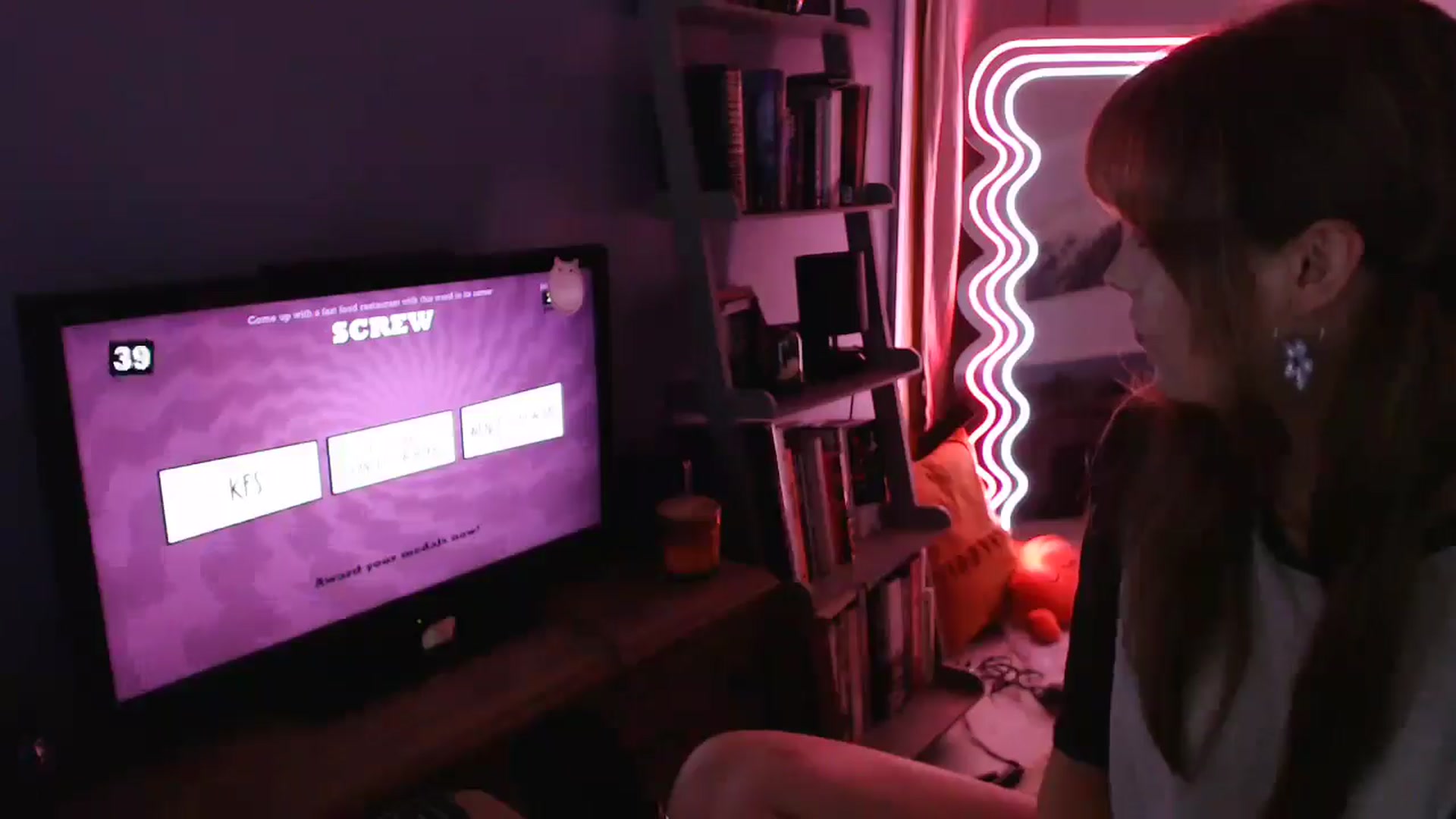 Gallery image thumbnail from KittyCash3w's myfreecams stream on, 09/06/2024, 19:43 image 5 of 20
