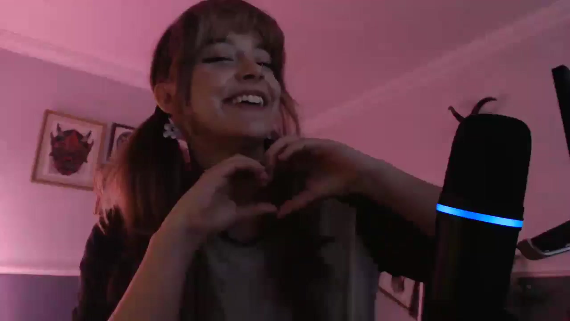 Gallery image thumbnail from KittyCash3w's myfreecams stream on, 09/06/2024, 19:43 image 6 of 20