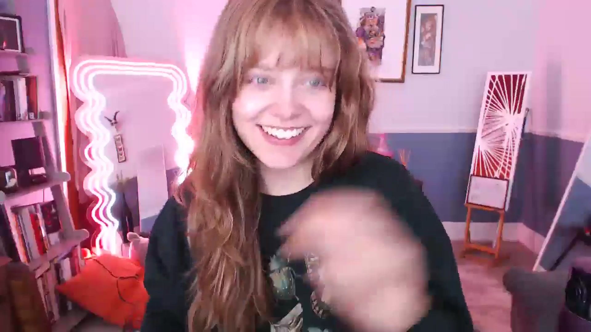 Gallery image thumbnail from KittyCash3w's myfreecams stream on, 09/08/2024, 14:28 image 13 of 20