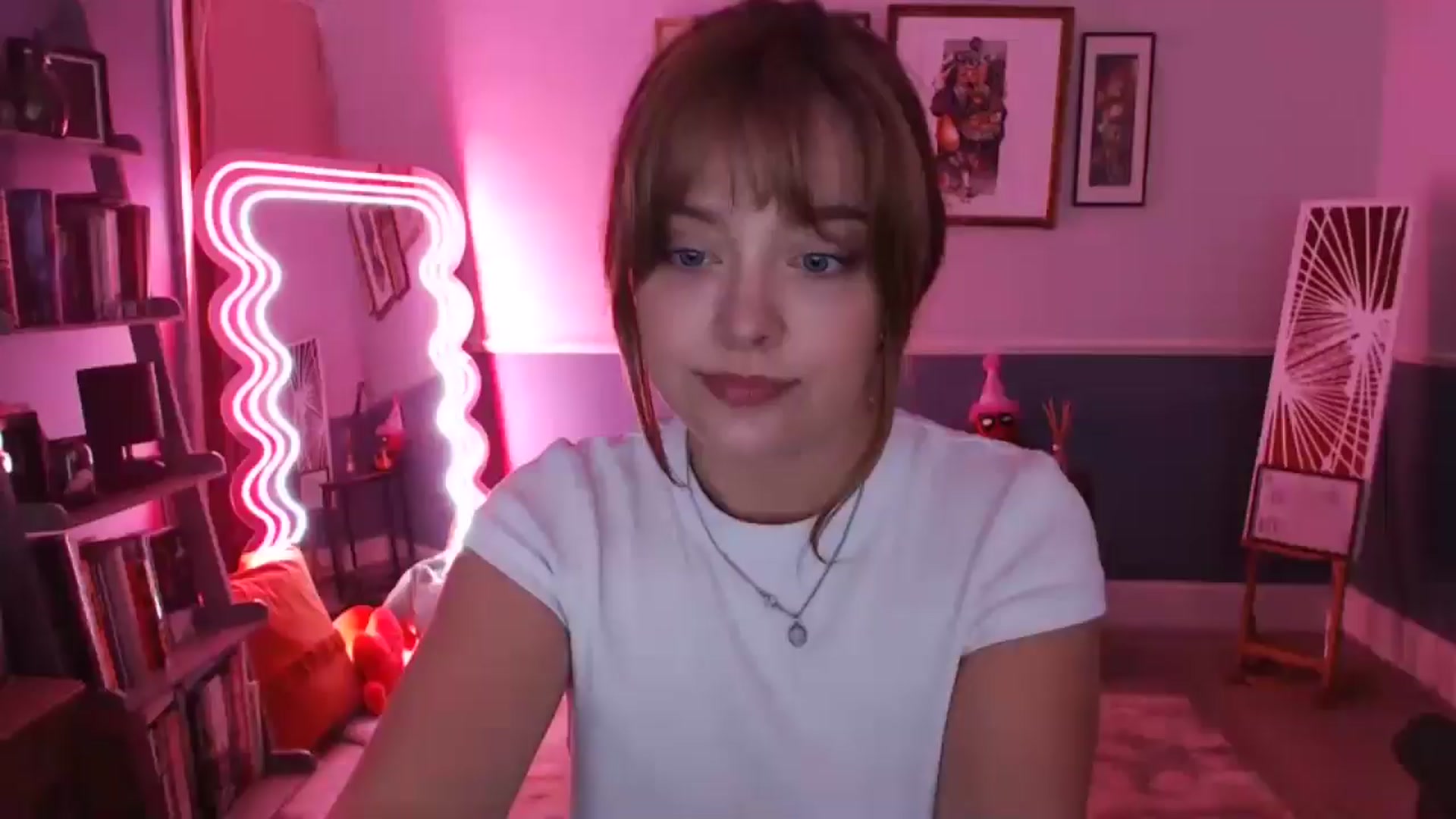 Gallery image thumbnail from KittyCash3w's myfreecams stream on, 09/09/2024, 18:35 image 1 of 20