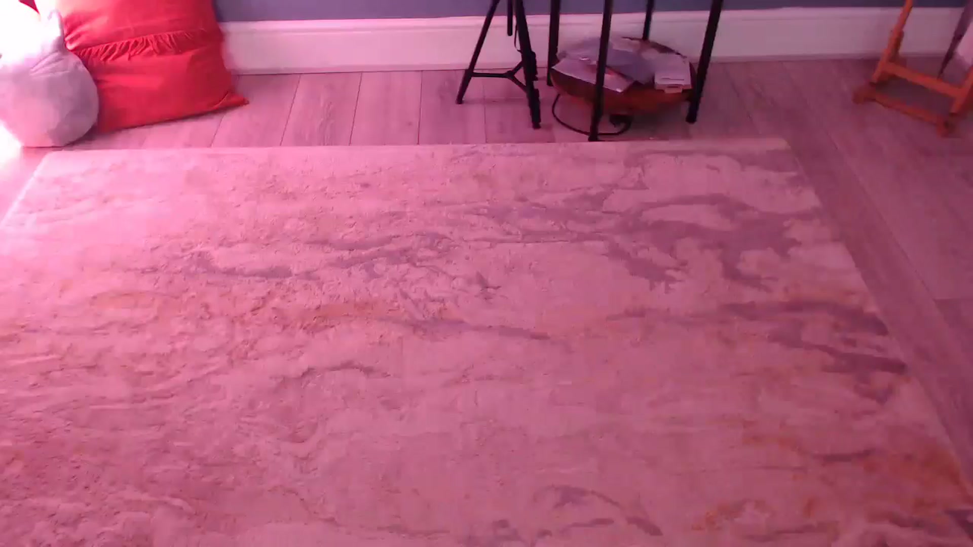 Gallery image thumbnail from KittyCash3w's myfreecams stream on, 09/10/2024, 18:02 image 17 of 20