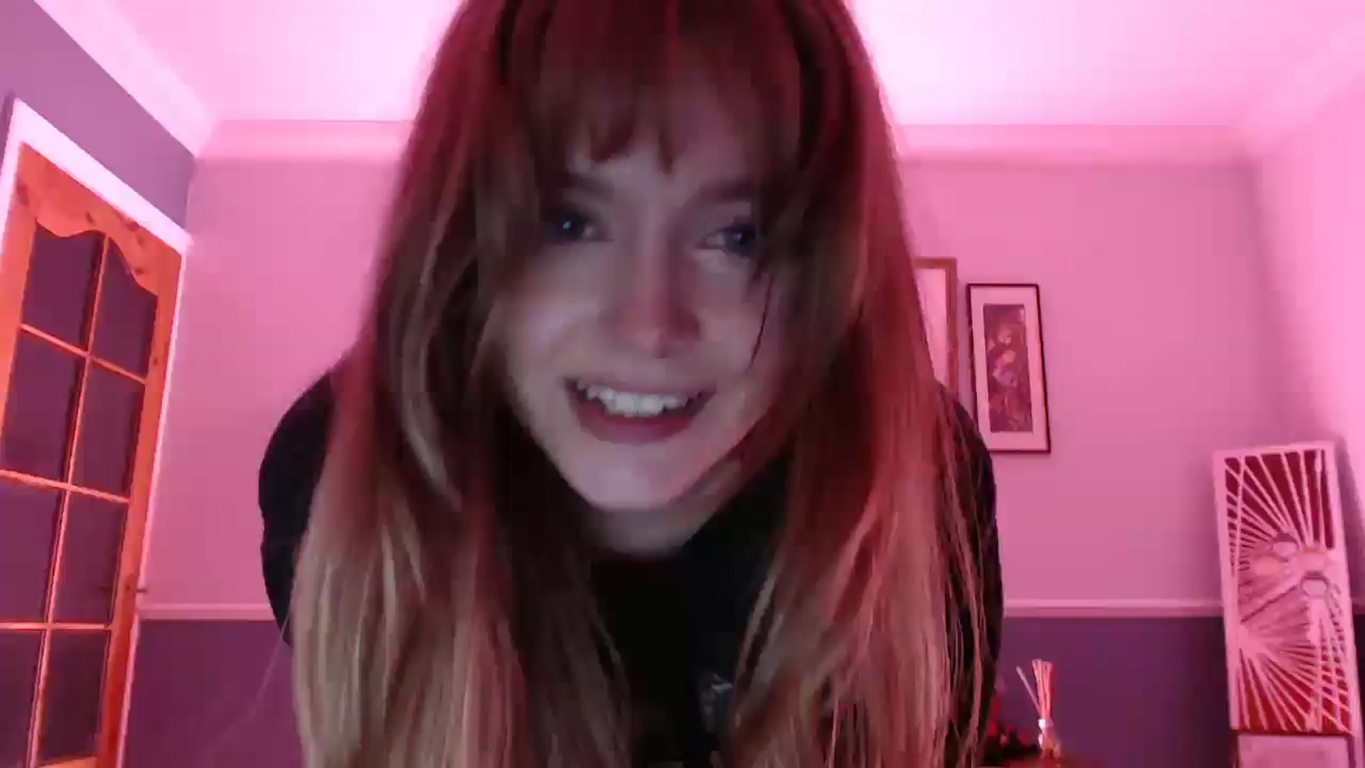 Gallery image thumbnail from KittyCash3w's myfreecams stream on, 09/11/2024, 03:43 image 10 of 20
