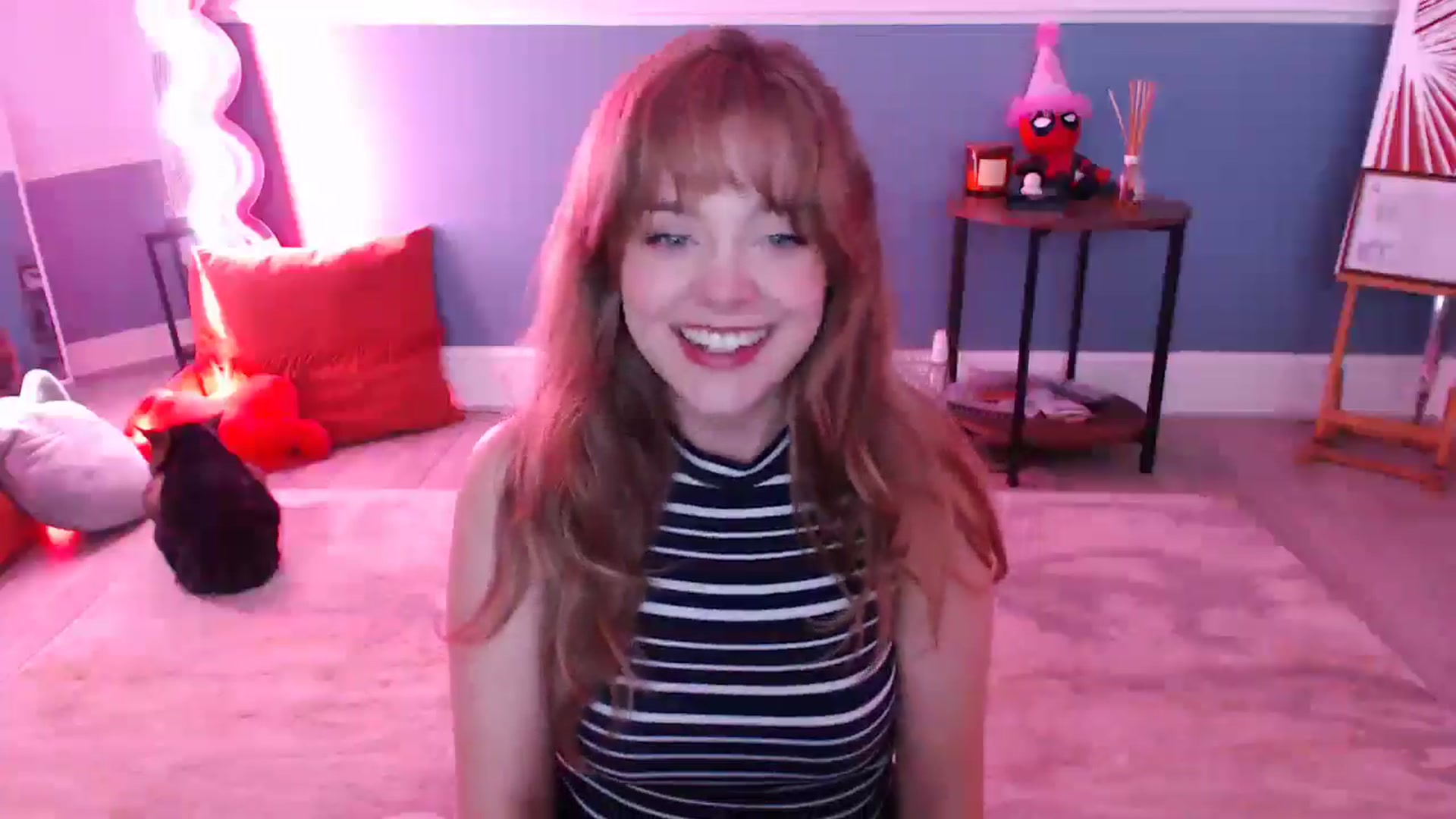 Gallery image thumbnail from KittyCash3w's myfreecams stream on, 09/12/2024, 19:45 image 5 of 20