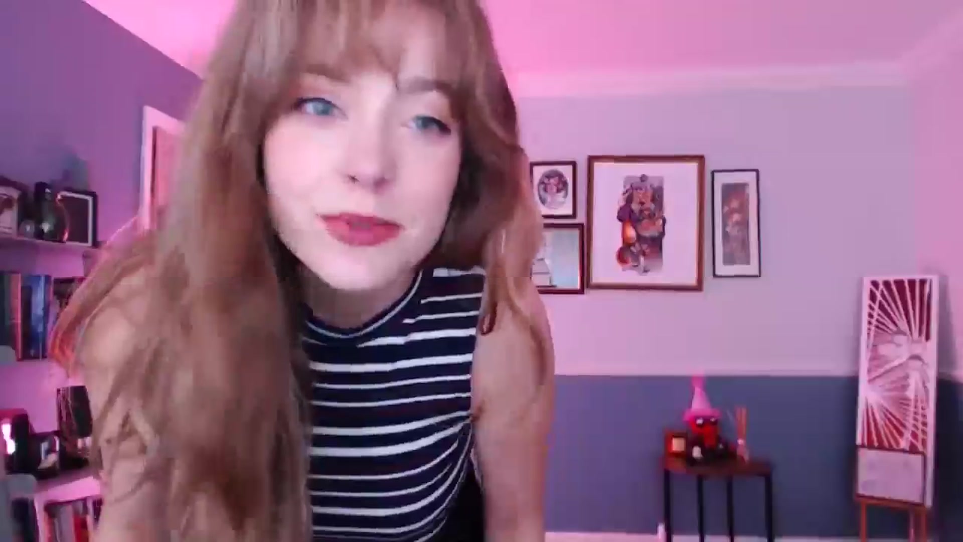 Gallery image thumbnail from KittyCash3w's myfreecams stream on, 09/12/2024, 19:45 image 3 of 20