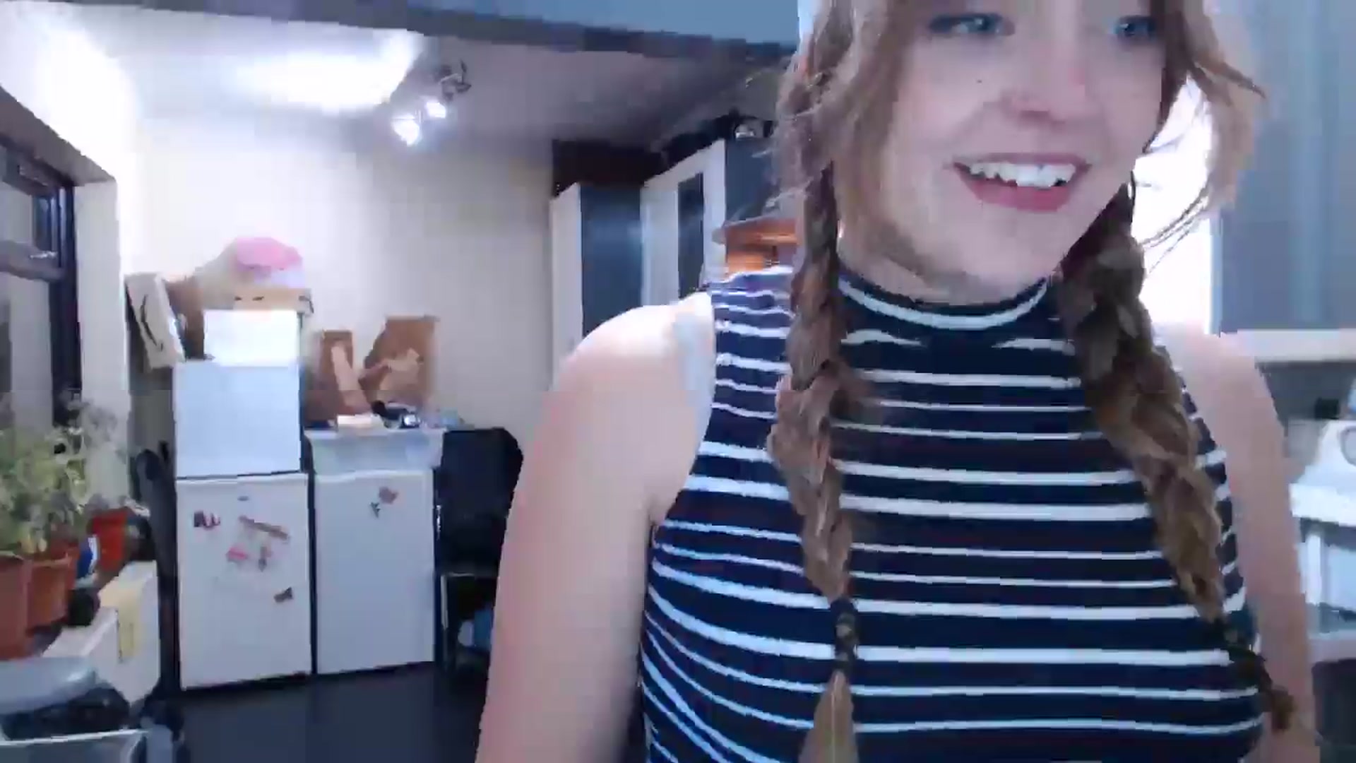 Gallery image thumbnail from KittyCash3w's myfreecams stream on, 09/12/2024, 20:59 image 16 of 20