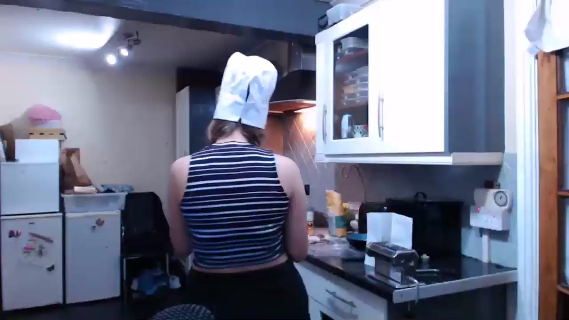 Gallery image thumbnail from KittyCash3w's myfreecams stream on, 09/12/2024, 20:59 image 1 of 20