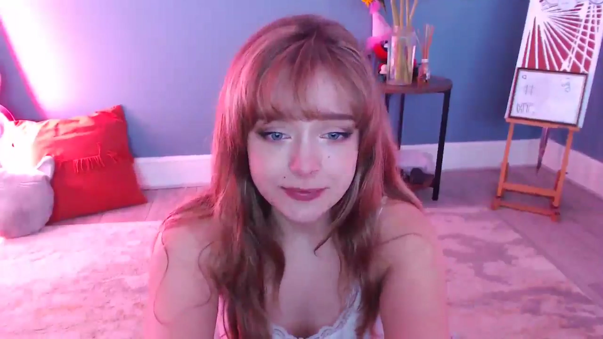 Gallery image thumbnail from KittyCash3w's myfreecams stream on, 09/14/2024, 15:00 image 10 of 20
