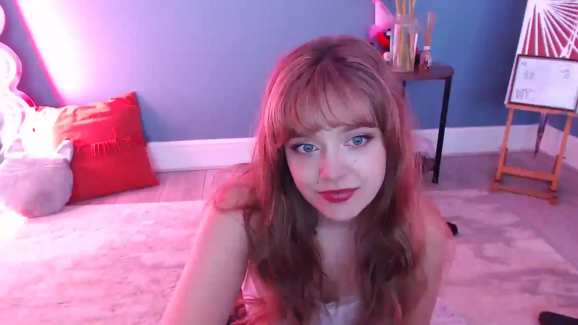 Gallery image thumbnail from KittyCash3w's myfreecams stream on, 09/14/2024, 15:00 image 12 of 20