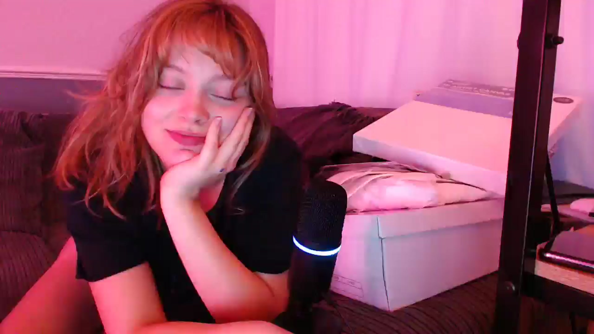 Gallery image thumbnail from KittyCash3w's myfreecams stream on, 09/15/2024, 18:23 image 20 of 20