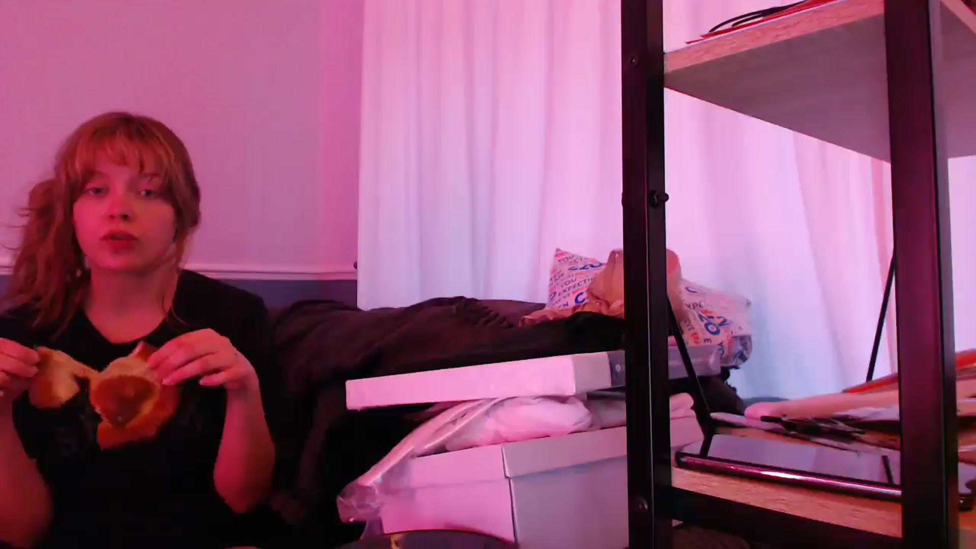 Gallery image thumbnail from KittyCash3w's myfreecams stream on, 09/15/2024, 18:23 image 17 of 20