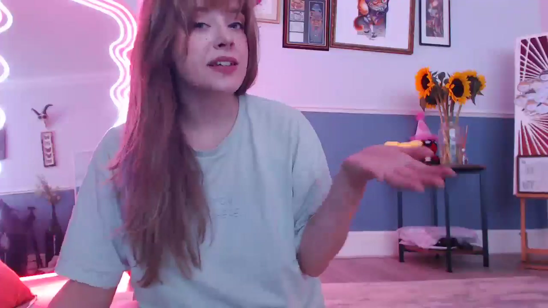Gallery image thumbnail from KittyCash3w's myfreecams stream on, 09/17/2024, 10:48 image 5 of 20