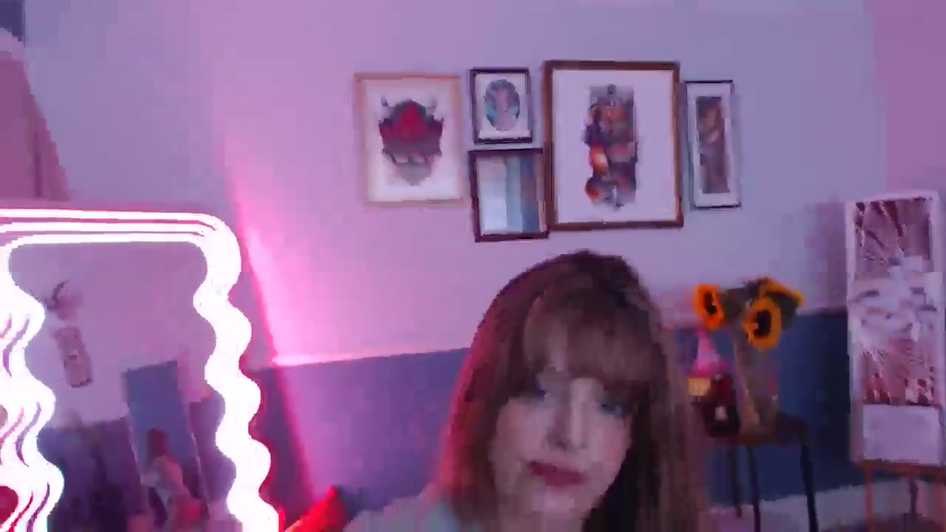 Gallery image thumbnail from KittyCash3w's myfreecams stream on, 09/17/2024, 10:48 image 15 of 20