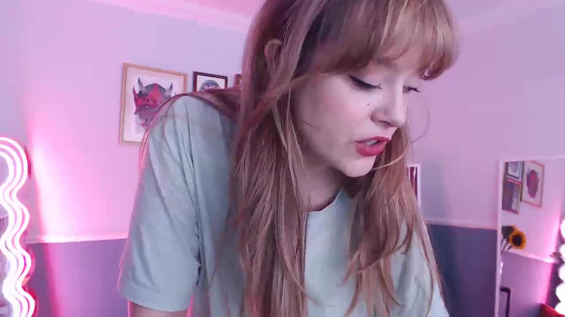 Gallery image thumbnail from KittyCash3w's myfreecams stream on, 09/17/2024, 11:11 image 18 of 20