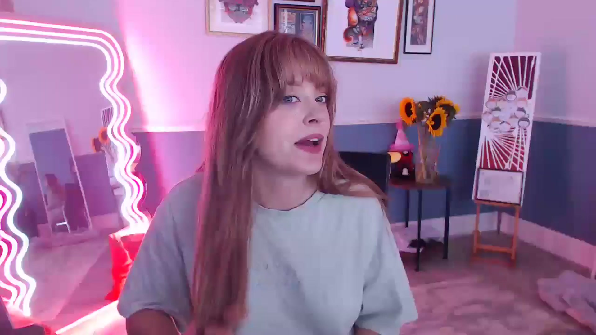 Gallery image thumbnail from KittyCash3w's myfreecams stream on, 09/17/2024, 12:14 image 16 of 20