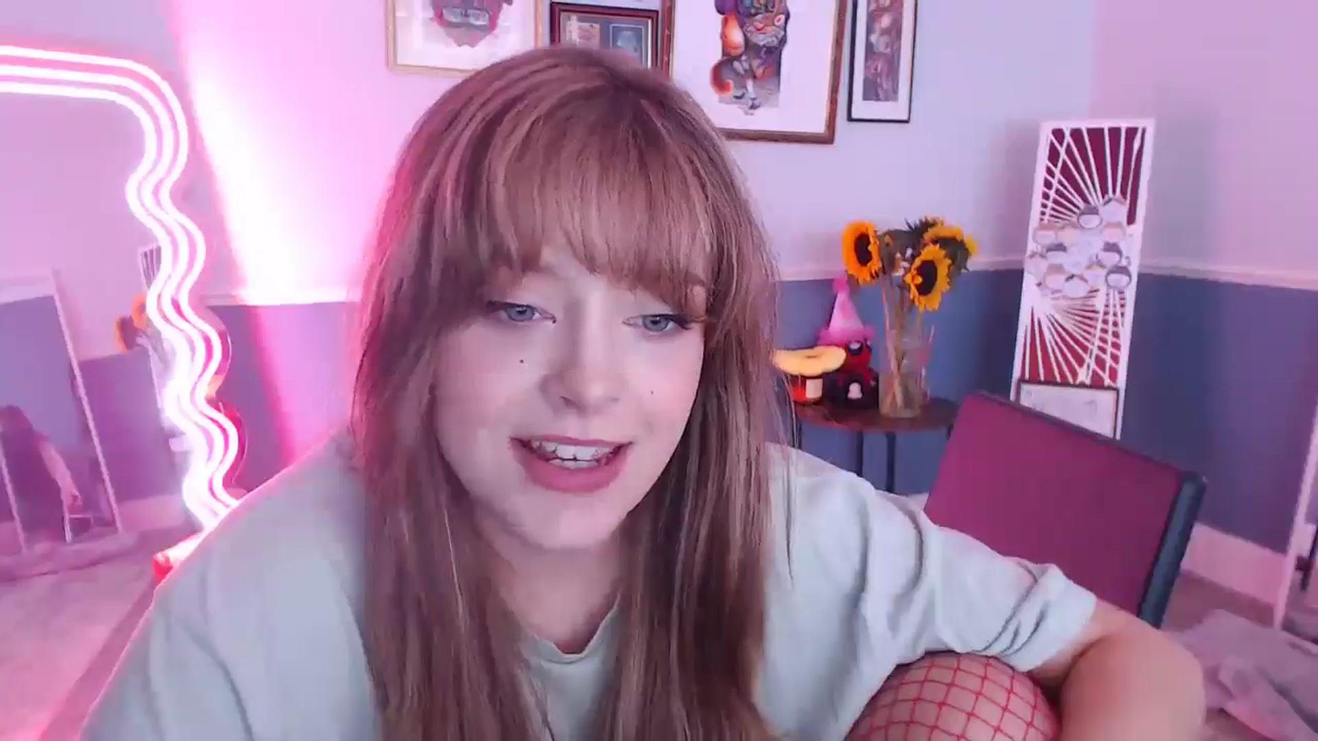 Gallery image thumbnail from KittyCash3w's myfreecams stream on, 09/17/2024, 12:14 image 12 of 20