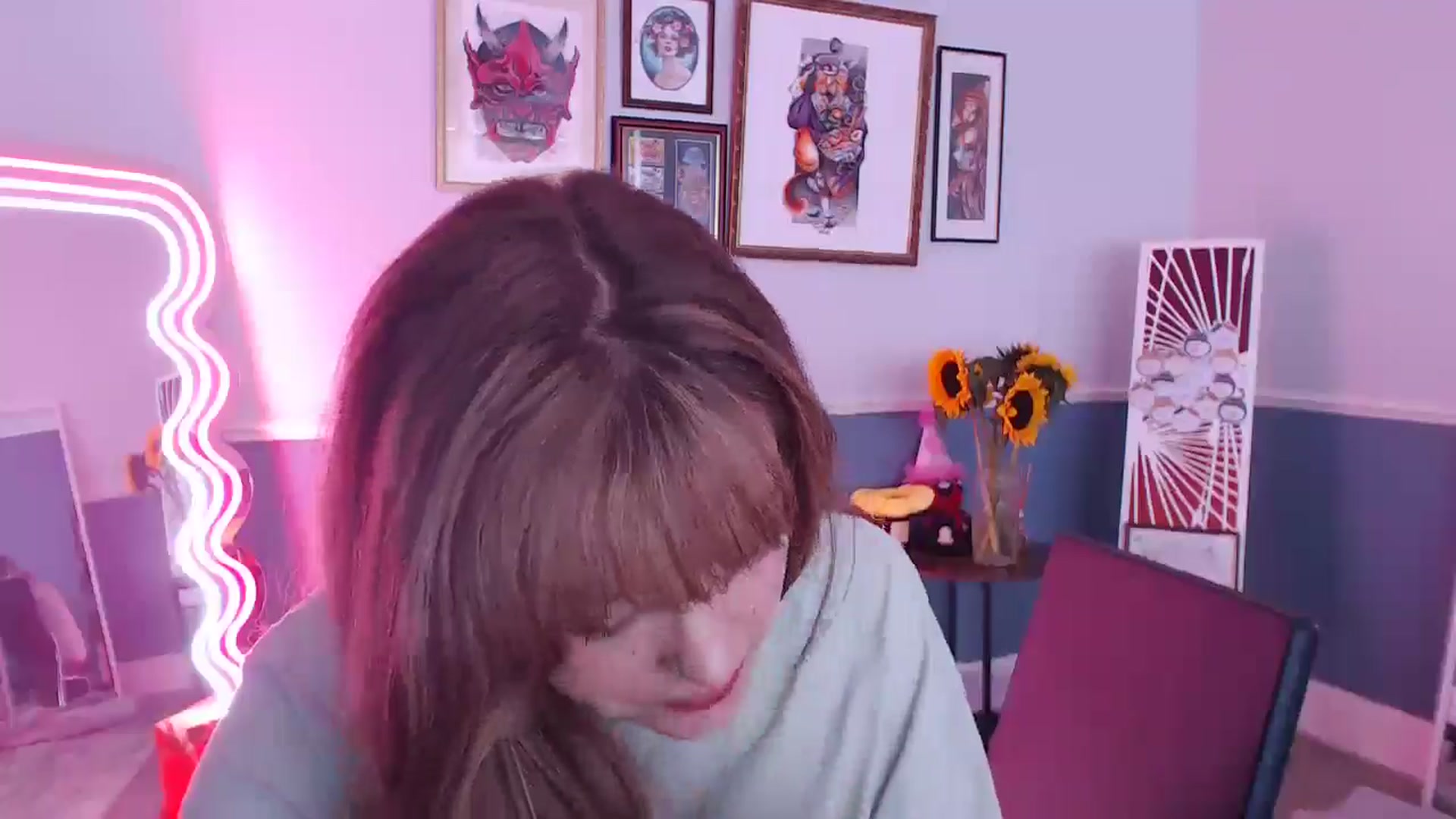 Gallery image thumbnail from KittyCash3w's myfreecams stream on, 09/17/2024, 12:14 image 10 of 20