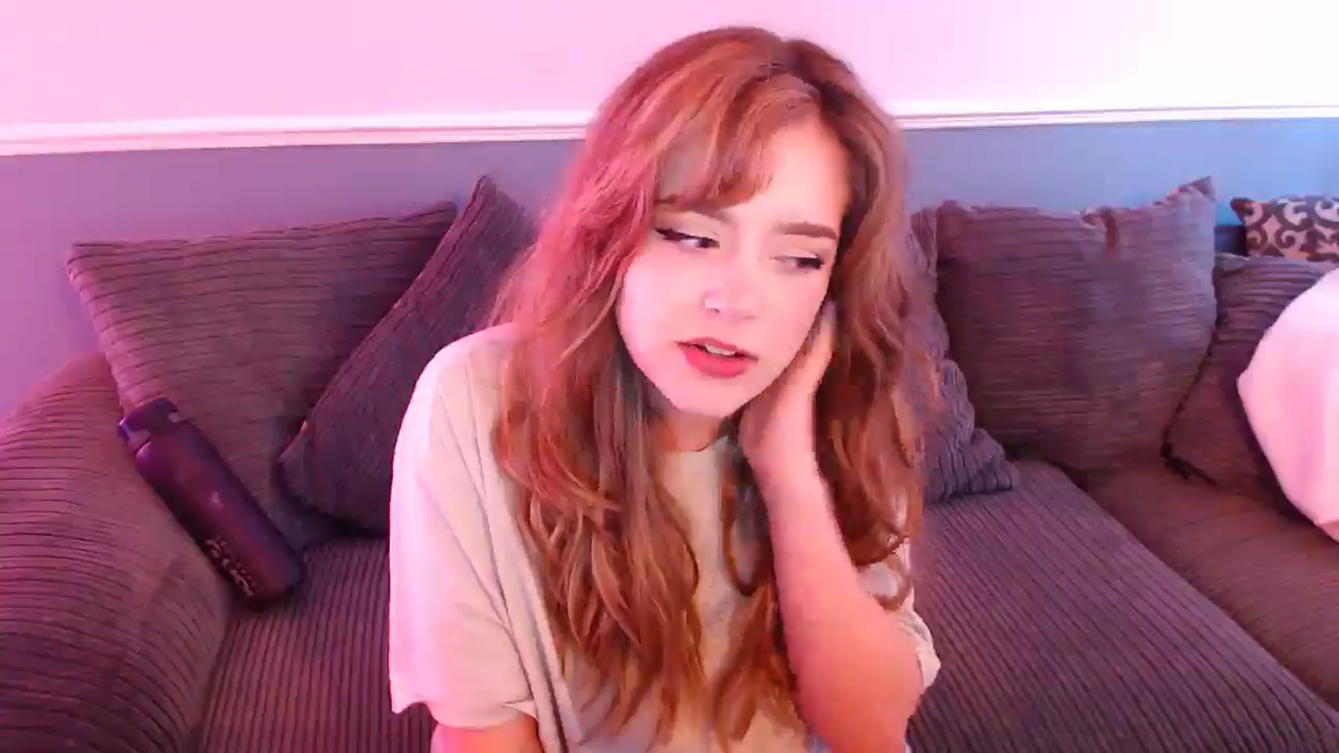 Gallery image thumbnail from KittyCash3w's myfreecams stream on, 09/24/2024, 17:48 image 4 of 20