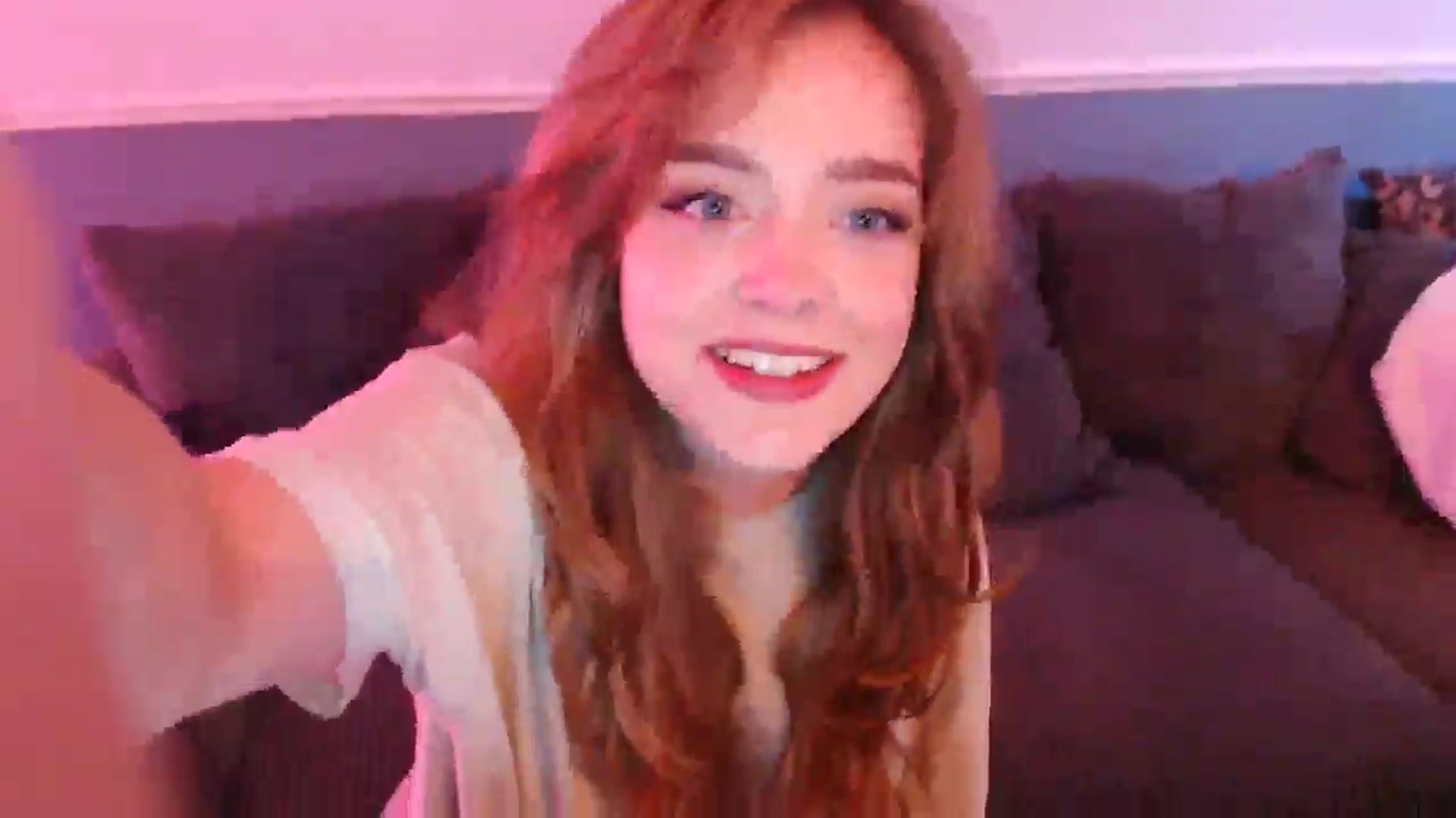Gallery image thumbnail from KittyCash3w's myfreecams stream on, 09/24/2024, 17:48 image 10 of 20