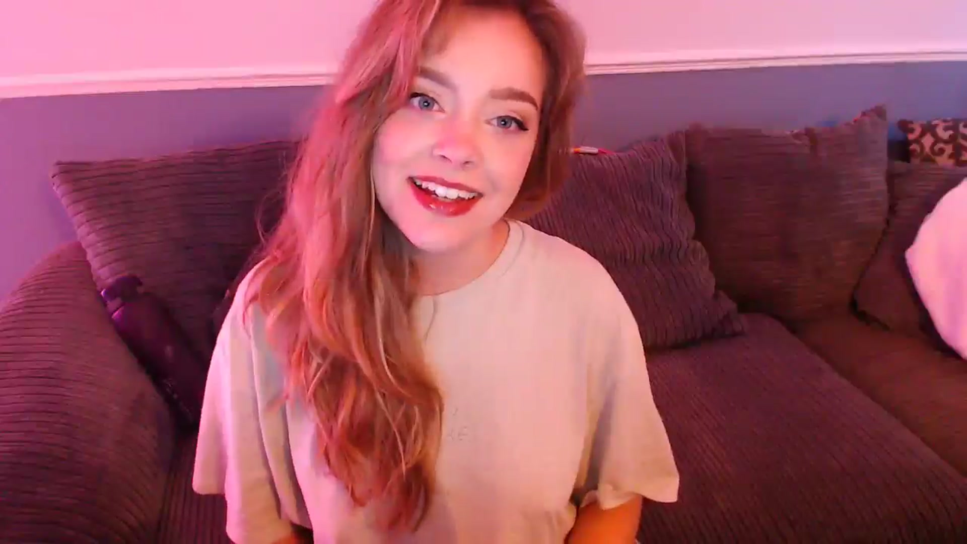 Gallery image thumbnail from KittyCash3w's myfreecams stream on, 09/24/2024, 17:48 image 20 of 20