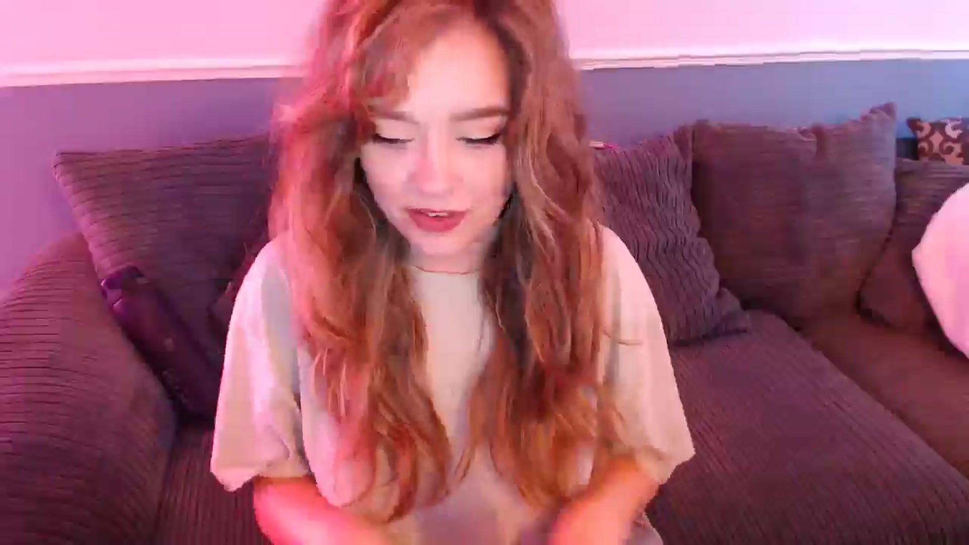 Gallery image thumbnail from KittyCash3w's myfreecams stream on, 09/24/2024, 17:48 image 11 of 20