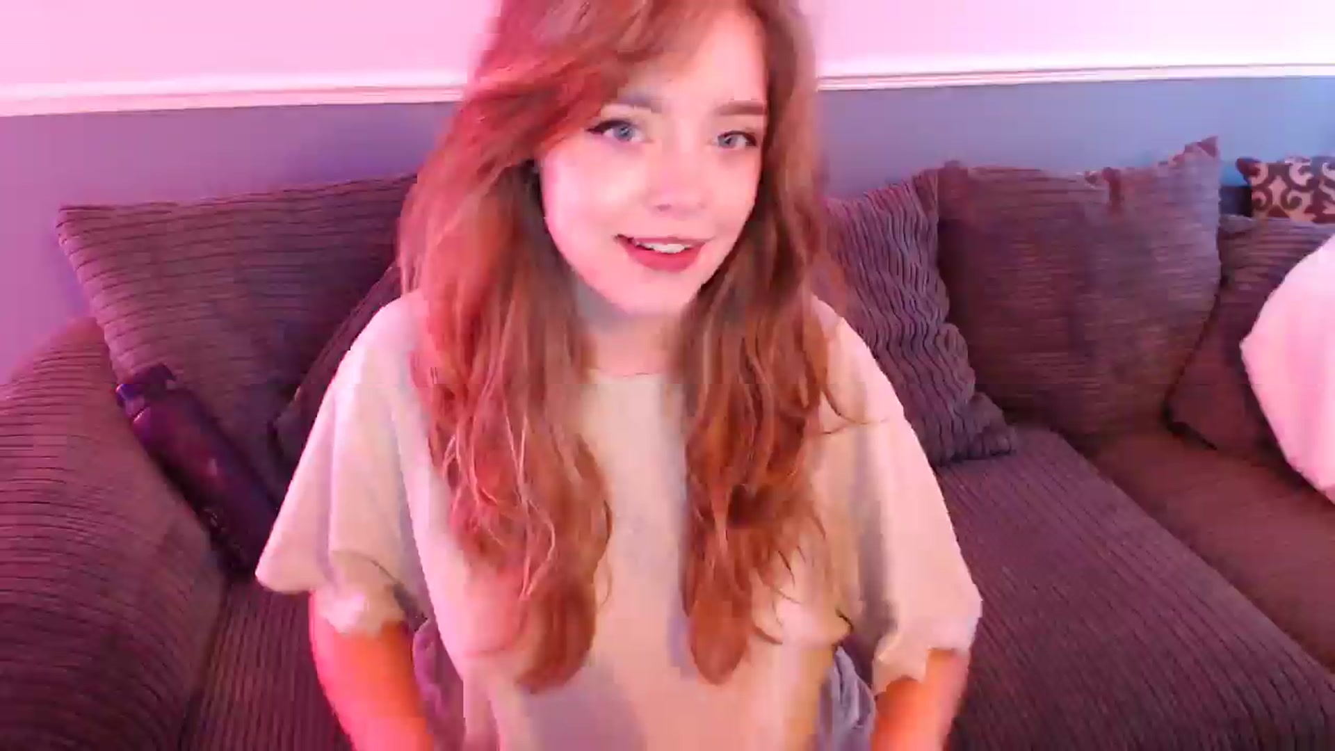 Gallery image thumbnail from KittyCash3w's myfreecams stream on, 09/24/2024, 17:48 image 9 of 20